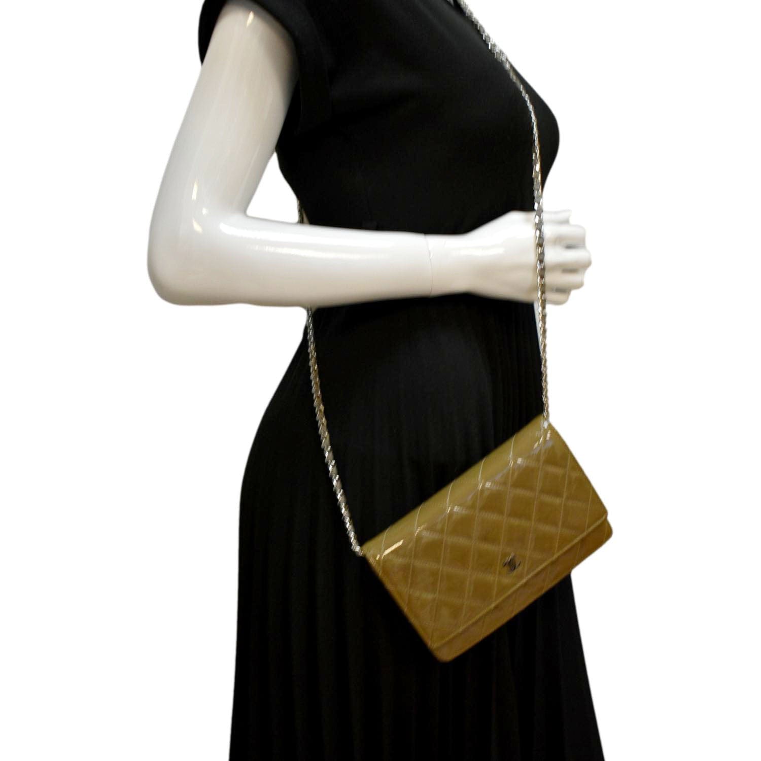 Chanel Patent on Leather Beige Wallet Case