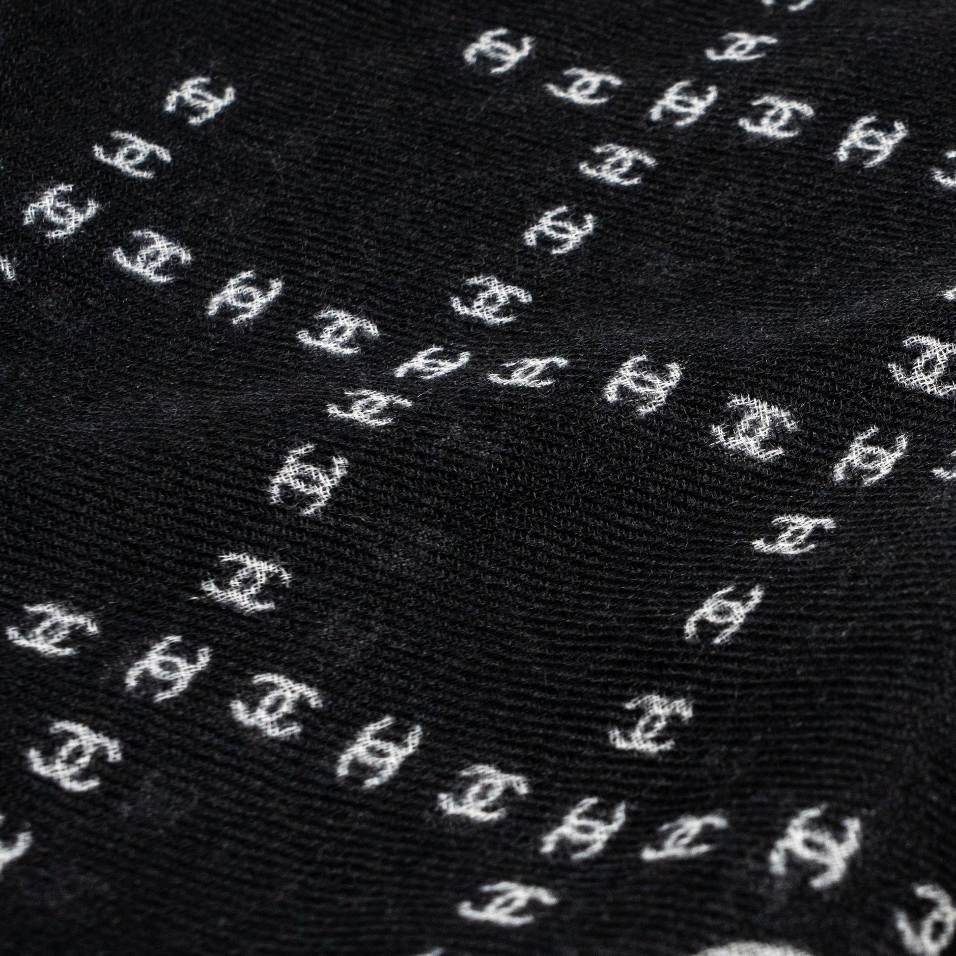 Chanel Scarf eye mask set Cashmere Silk Black