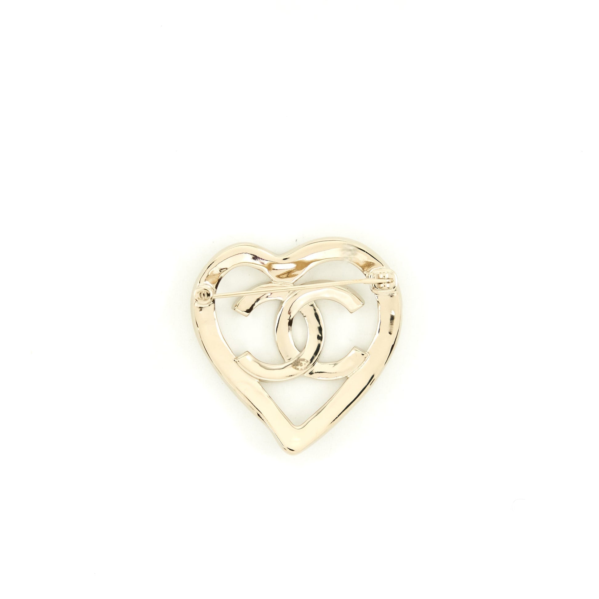 Chanel 22C Heart CC Logo Brooch Light Gold Handbag
