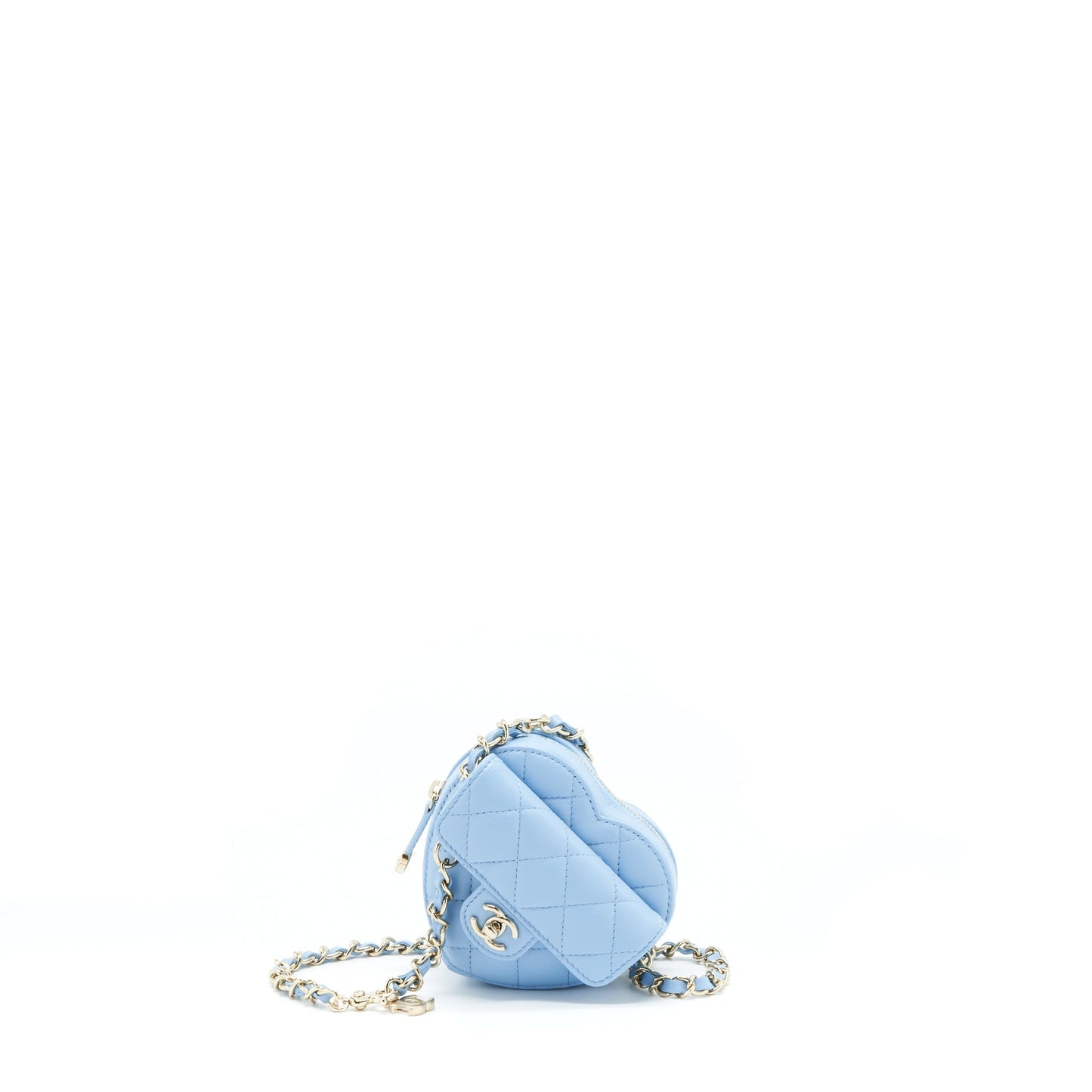 Chanel 22S Heart Belt Lambskin Light LGHW Blue