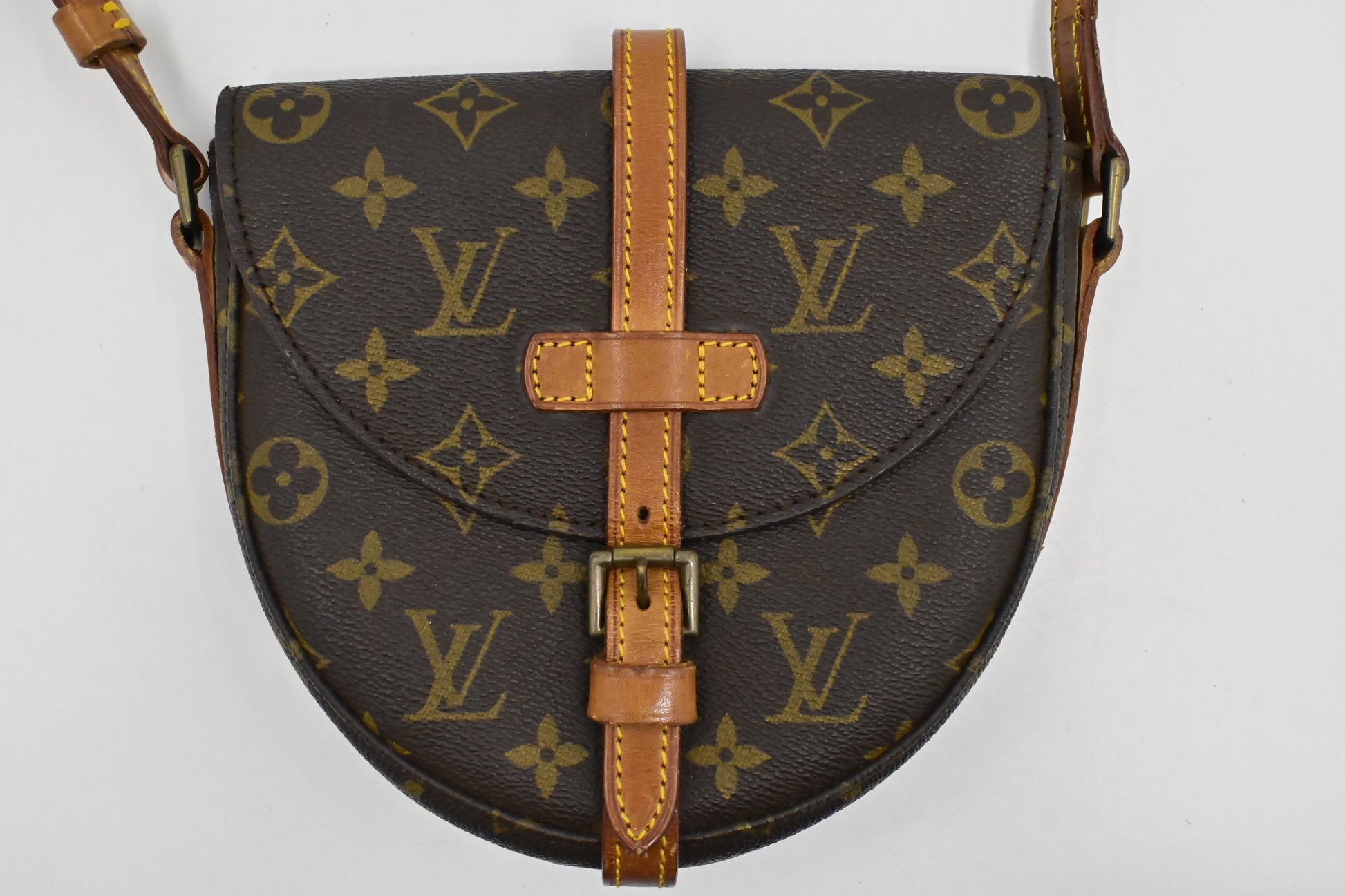 Louis Vuitton Chantilly PM Monogram Canvas Handbag Canvas 3