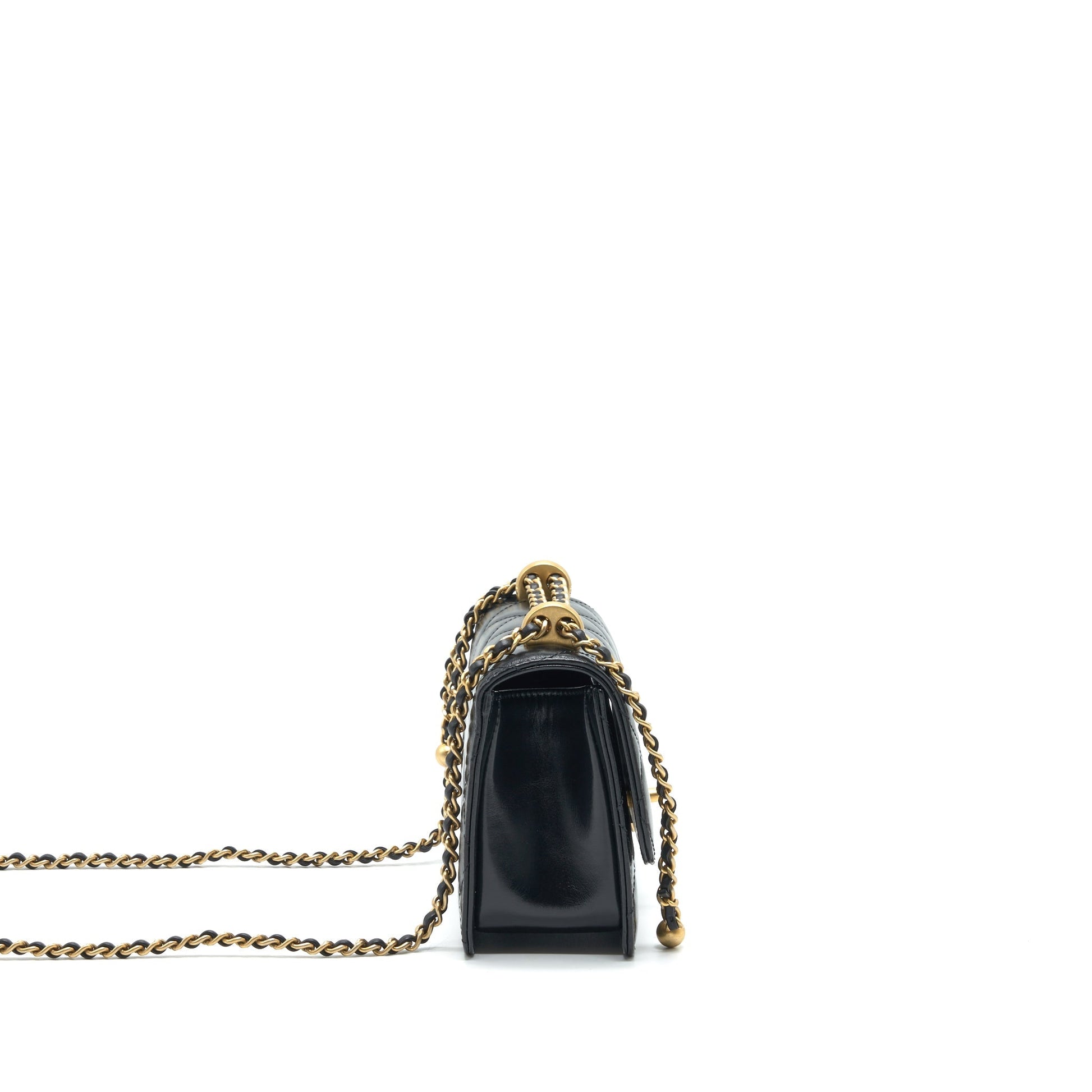 Chanel 21A Crush Flap Calfskin GHW Black Gold Shoulder Bag
