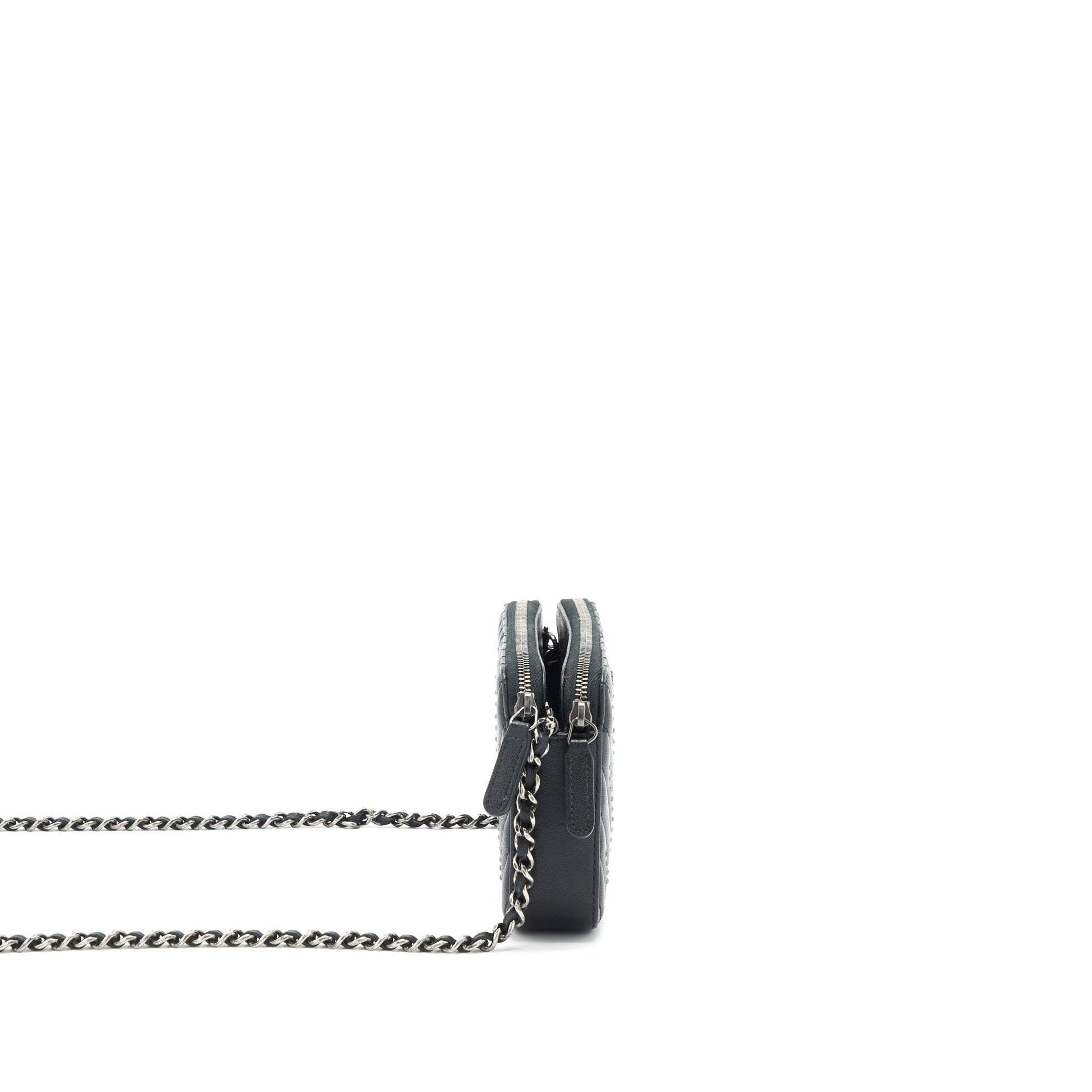 Chanel Reissue On Calfskin Ruthenium Hardware Black Wallet Case