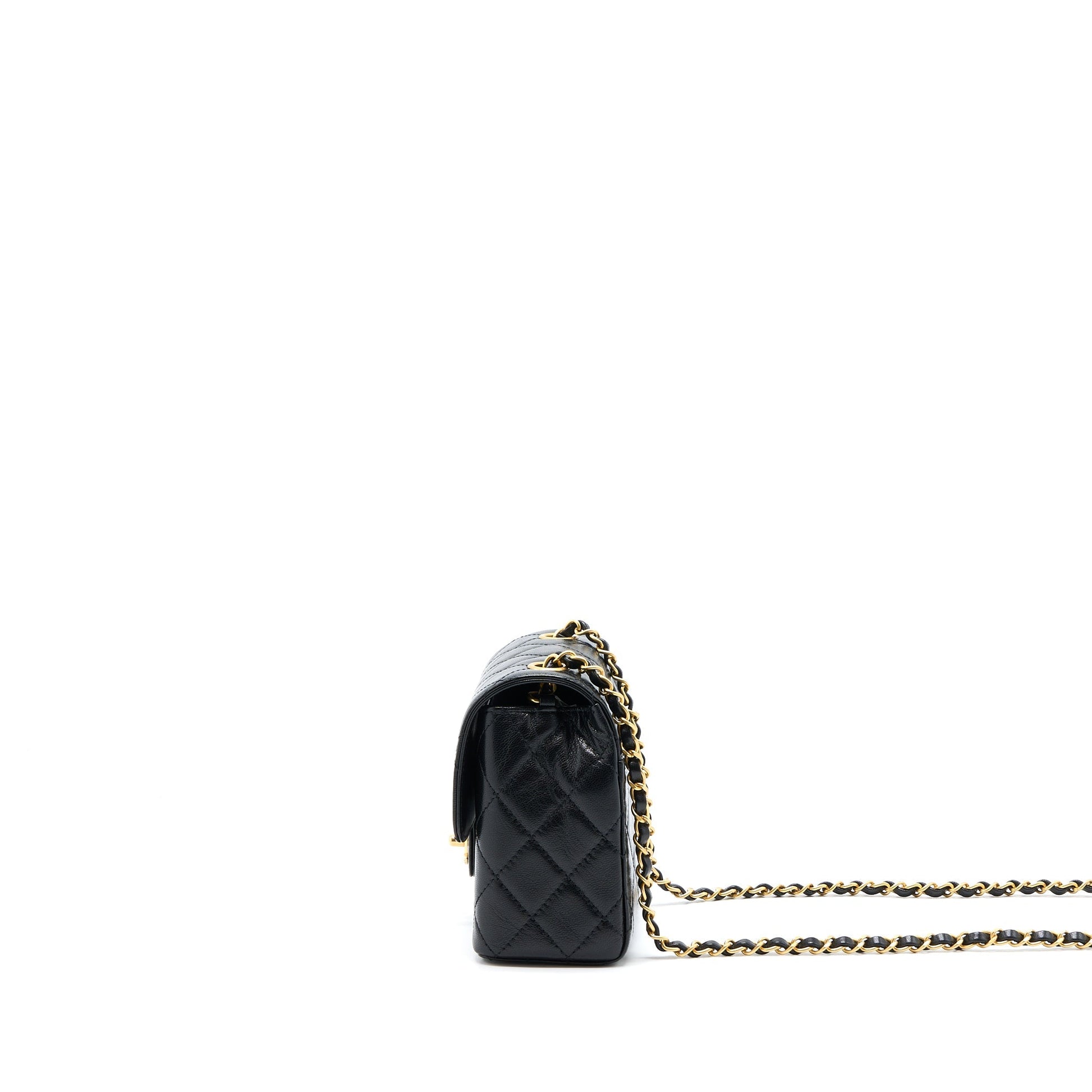 Chanel 22K Retro Classic New Square Flap Black Shoulder Bag Black Ghwmicrochip