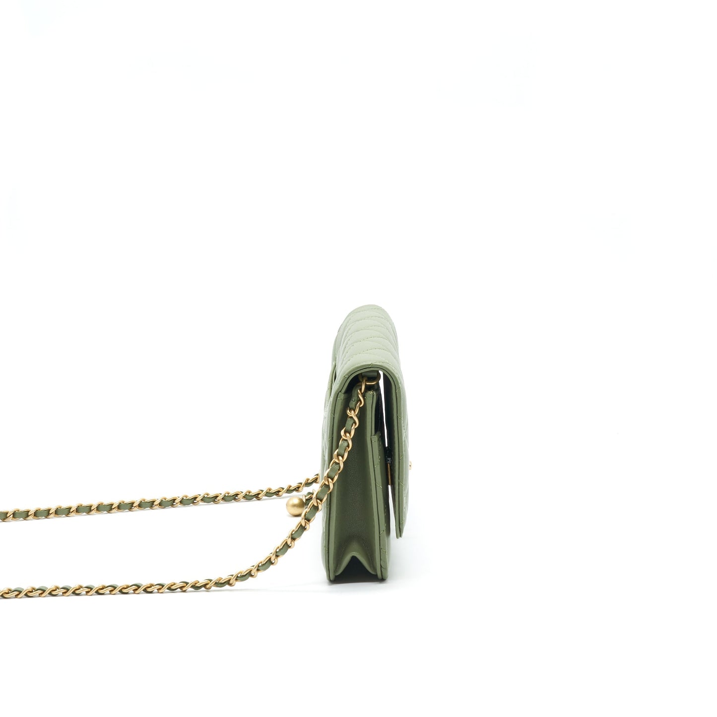 Chanel 21B GHW Pearl Crush On Green Wallet Case
