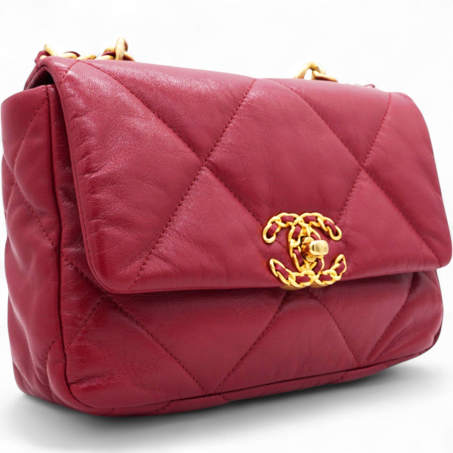 Lambskin Quilted Medium Chanel 19 Flap Red