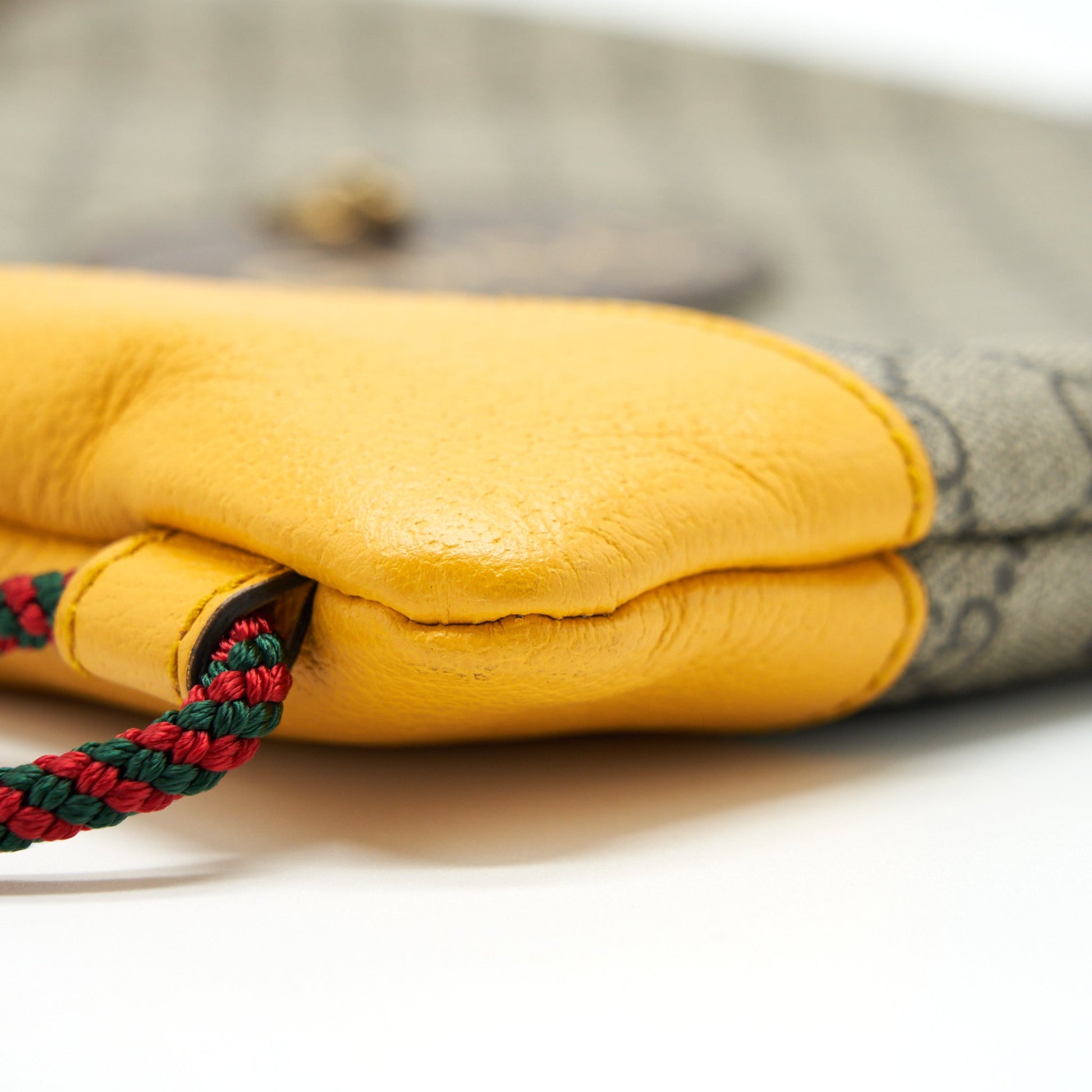 Gucci Drawstring Backpack Supreme Yellow Beige Jewelry