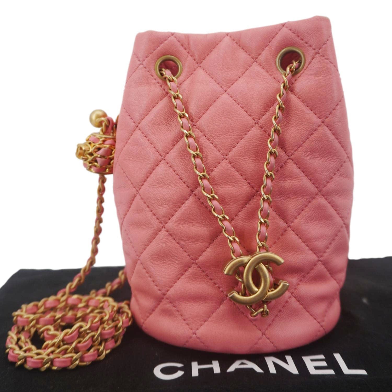 Chanel Pearl Crush Quilted Drawstring Bucket Leather Pink Jewelry