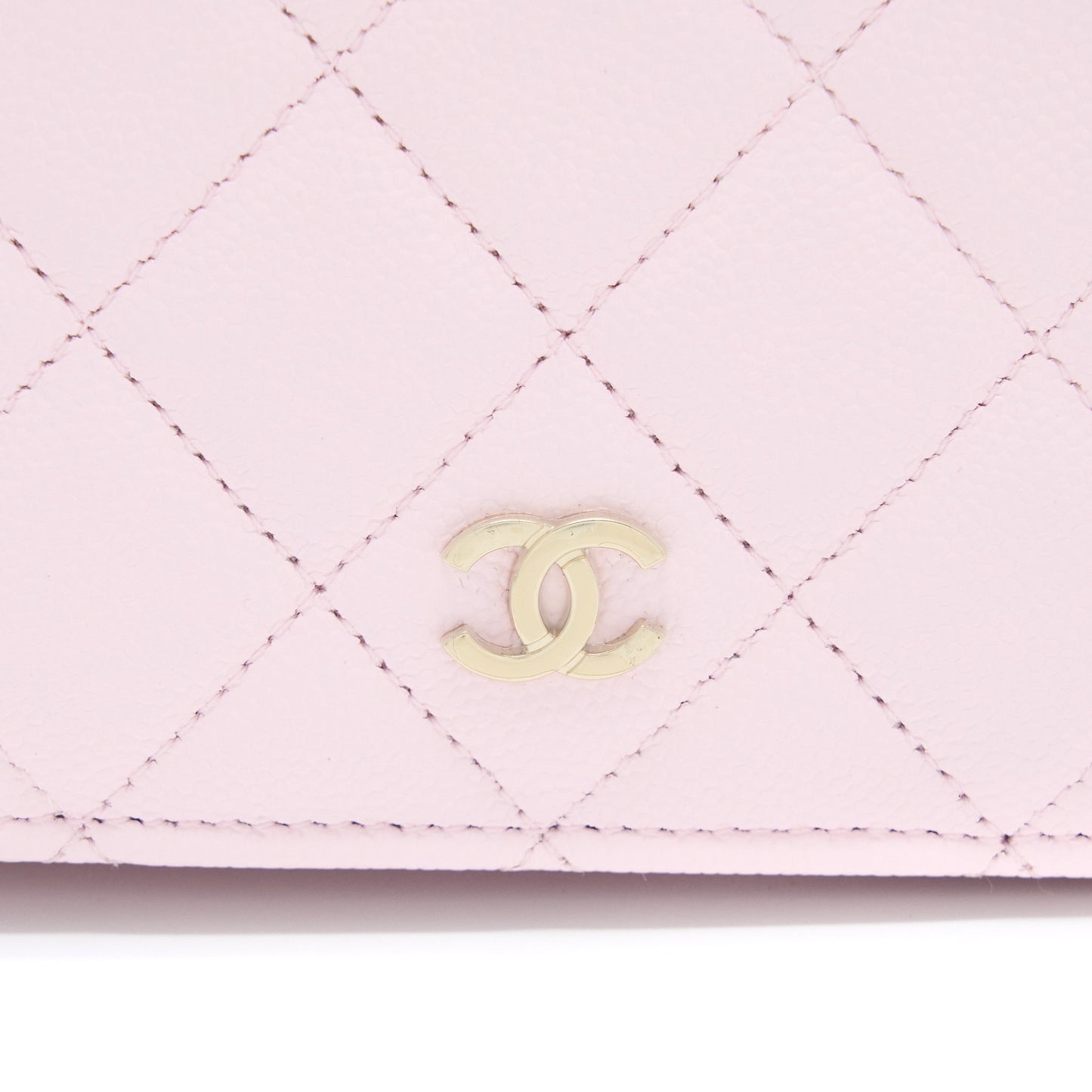 Chanel 2 1 on Caviar Light LGHW Pink Wallet Case