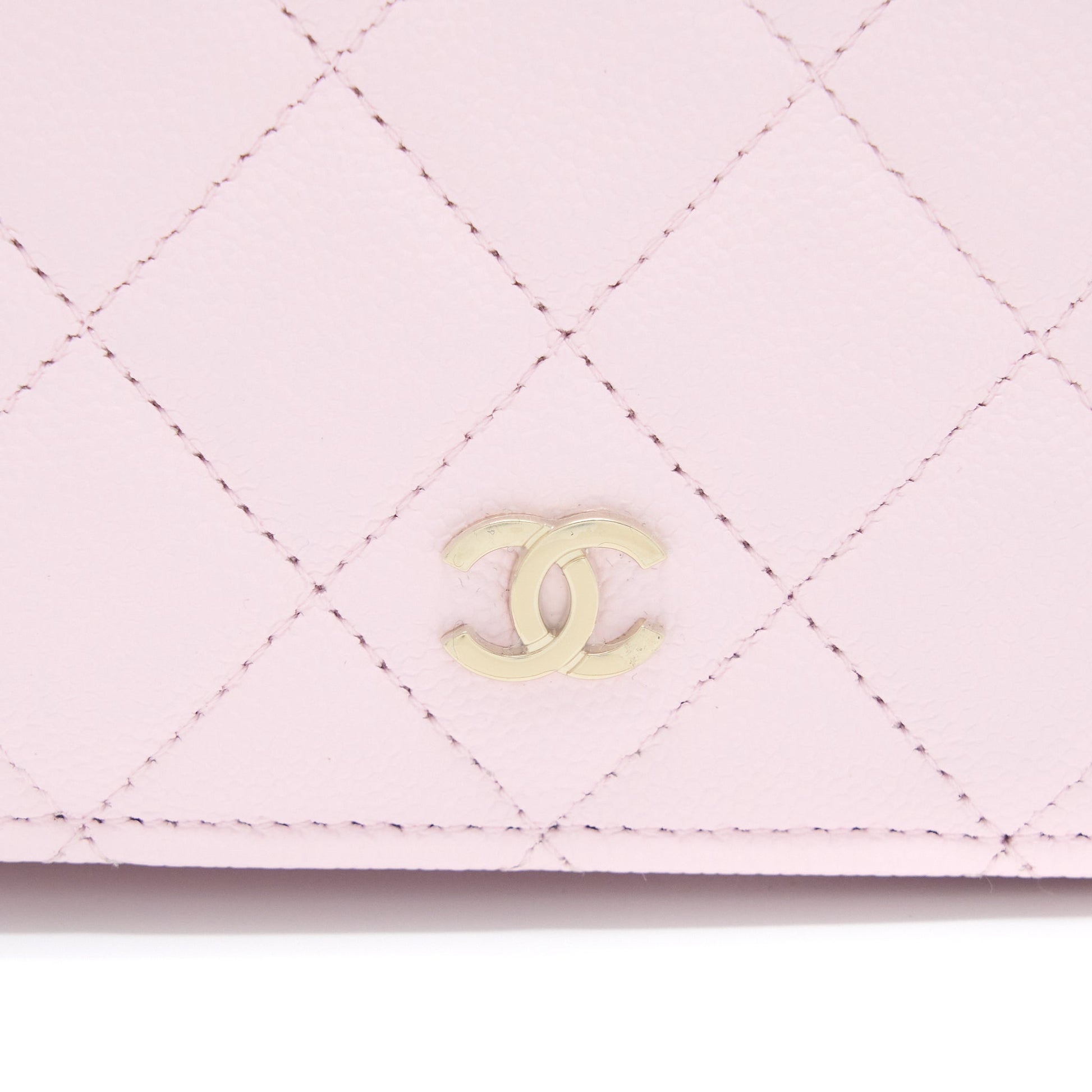 Chanel 2 1 on Caviar Light LGHW Pink Wallet Case