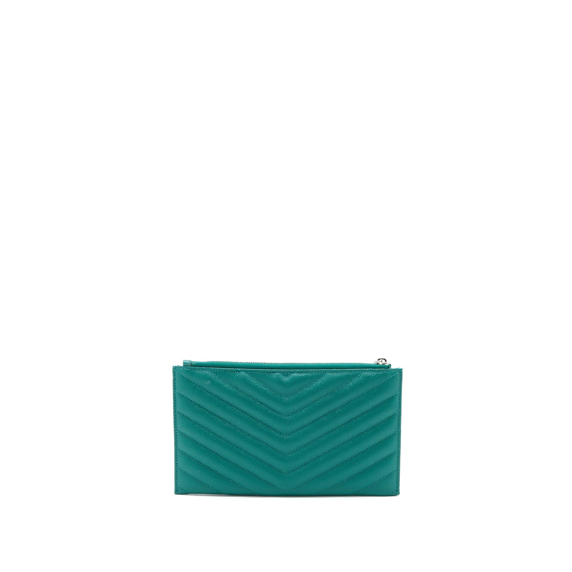 YSL Saint Laurent Saint Laurent Cassandra Zipped Pouch Grained Calfskin Matelasse Green Travel Bag