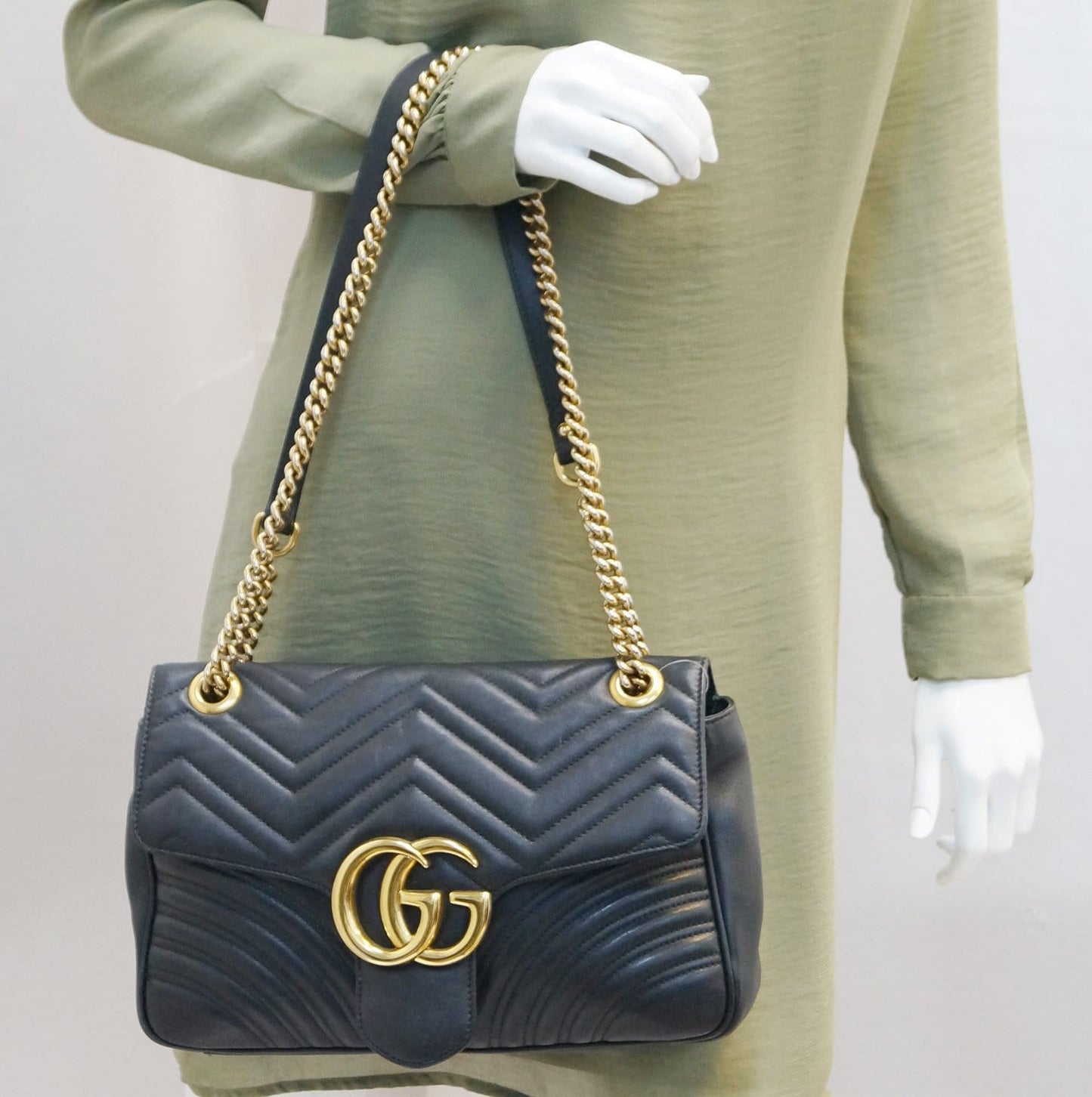 Gucci Marmont Shoulder Bag Leather Matelasse