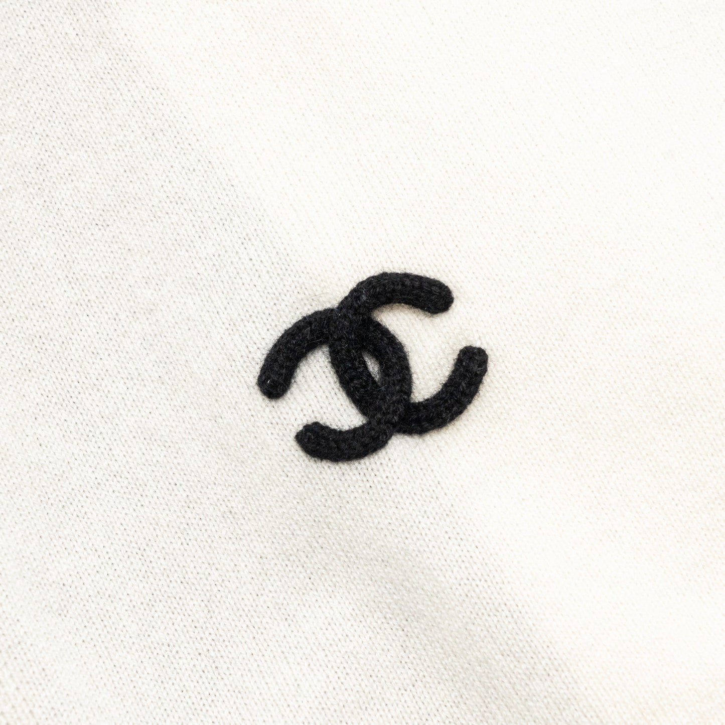 Chanel CC Logo Scarf Cashmere Black White Black White