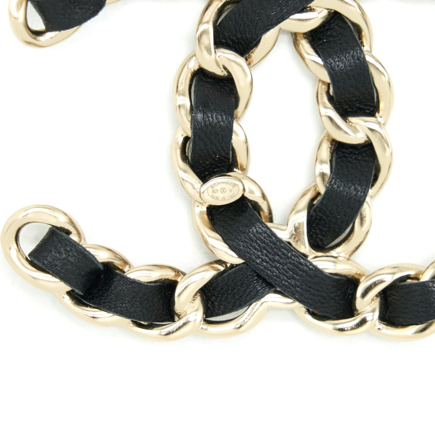Chanel CC Logo Brooch LGHW Black Leather Handbag