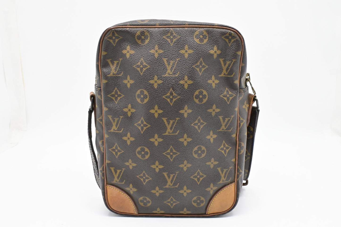 Louis Vuitton Danube MM Monogram Canvas Handbag