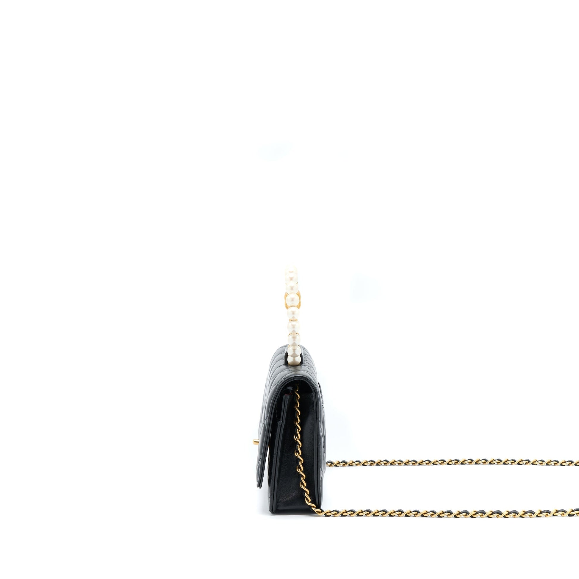 Chanel 21S On Pearl CC logo Round Black Wallet Case