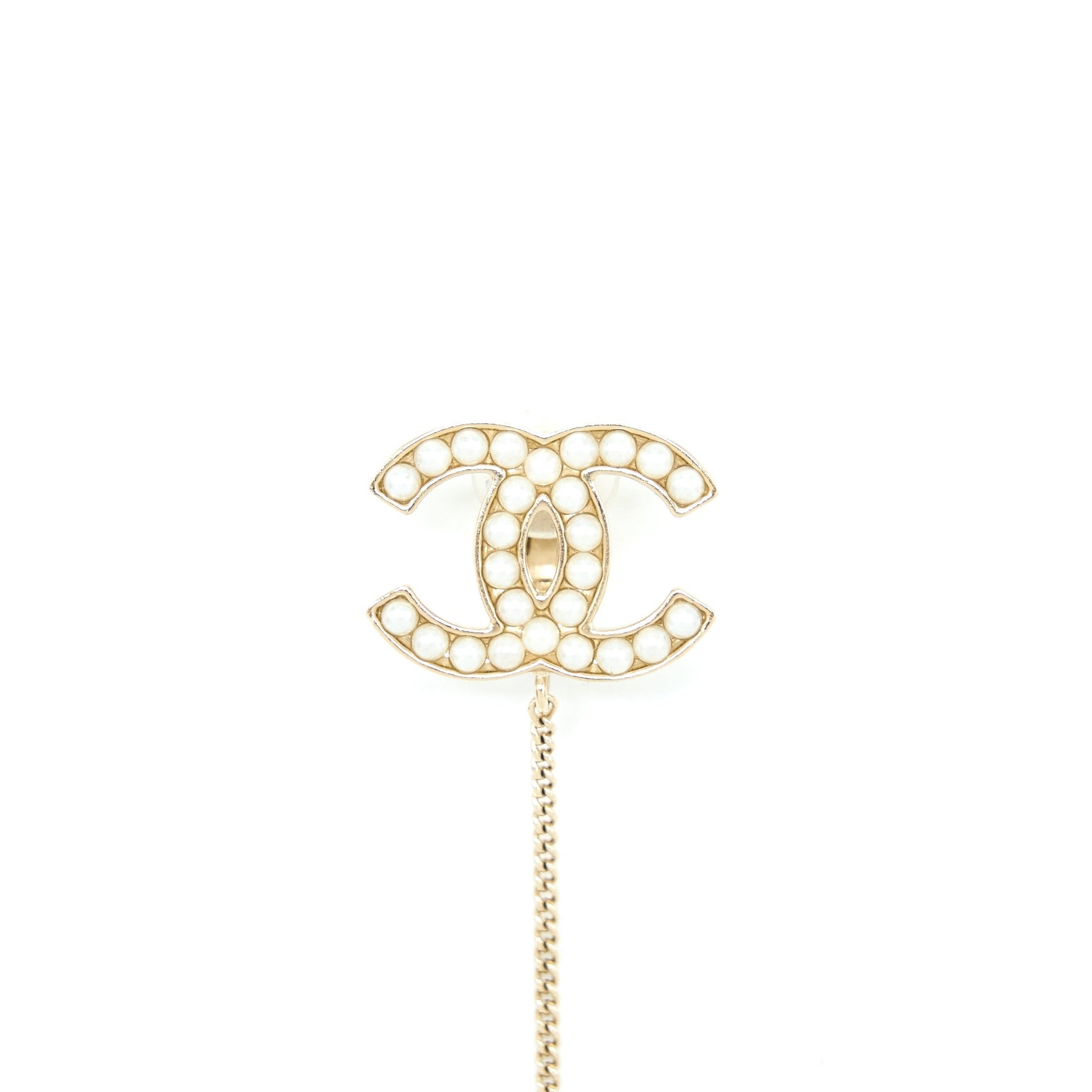 Chanel Pearl CC Logo Ear Clip Handbag