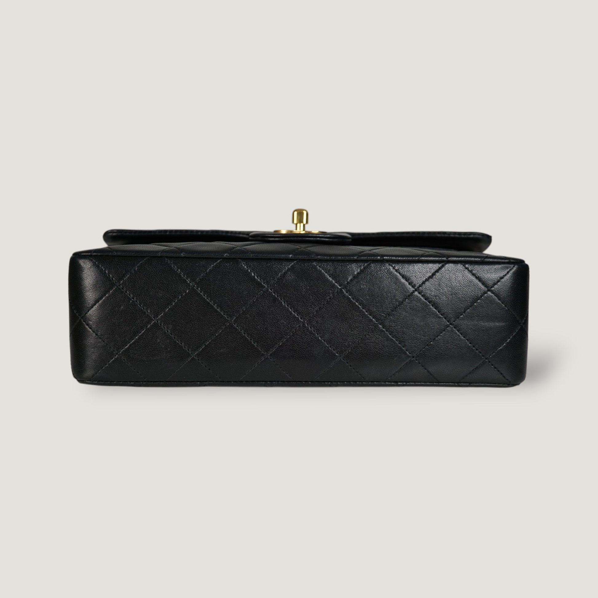 CHANEL CLASSIC SMALL BAG