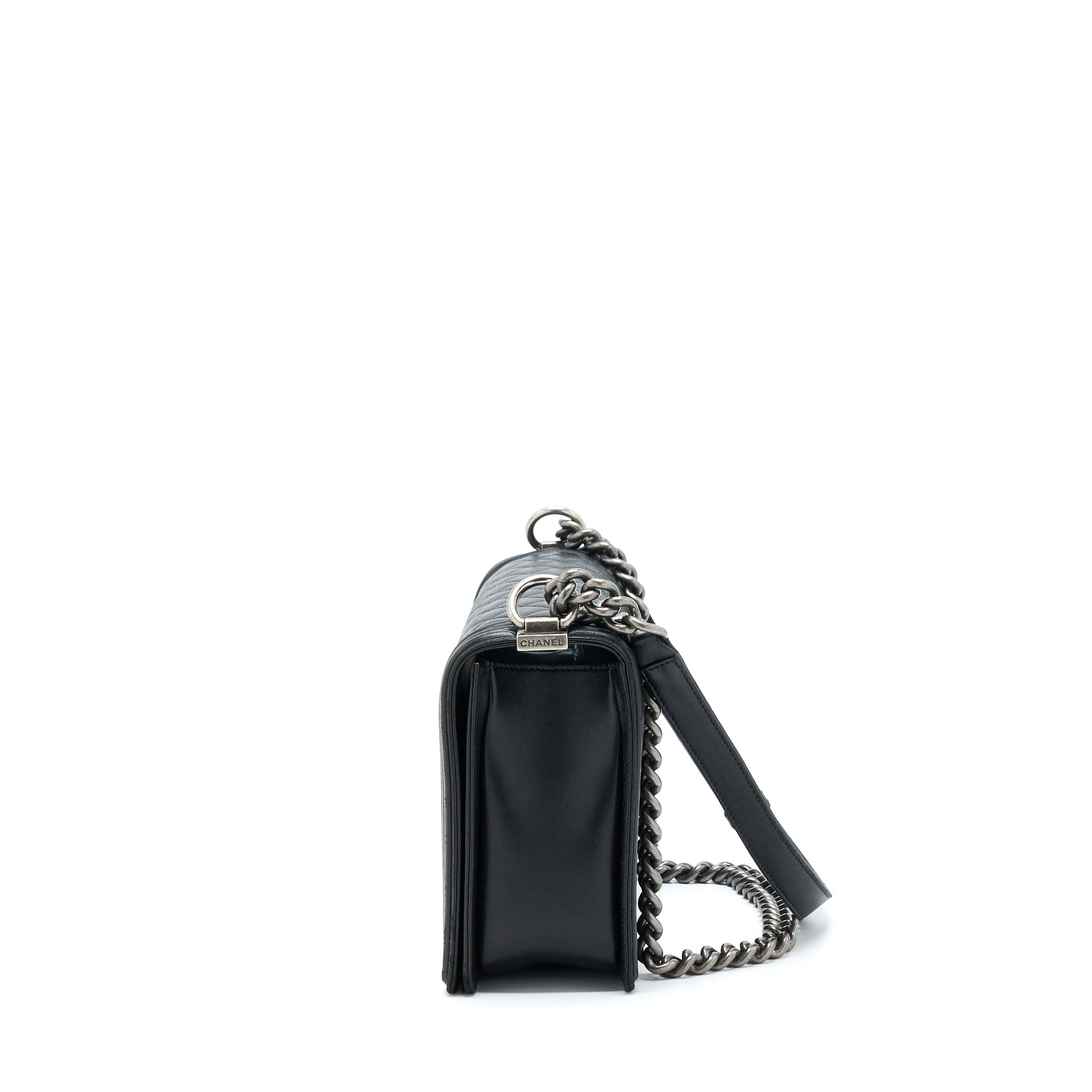 Chanel Boy Lambskin Ruthenium SHW Black Handbag Ruthenium Shw