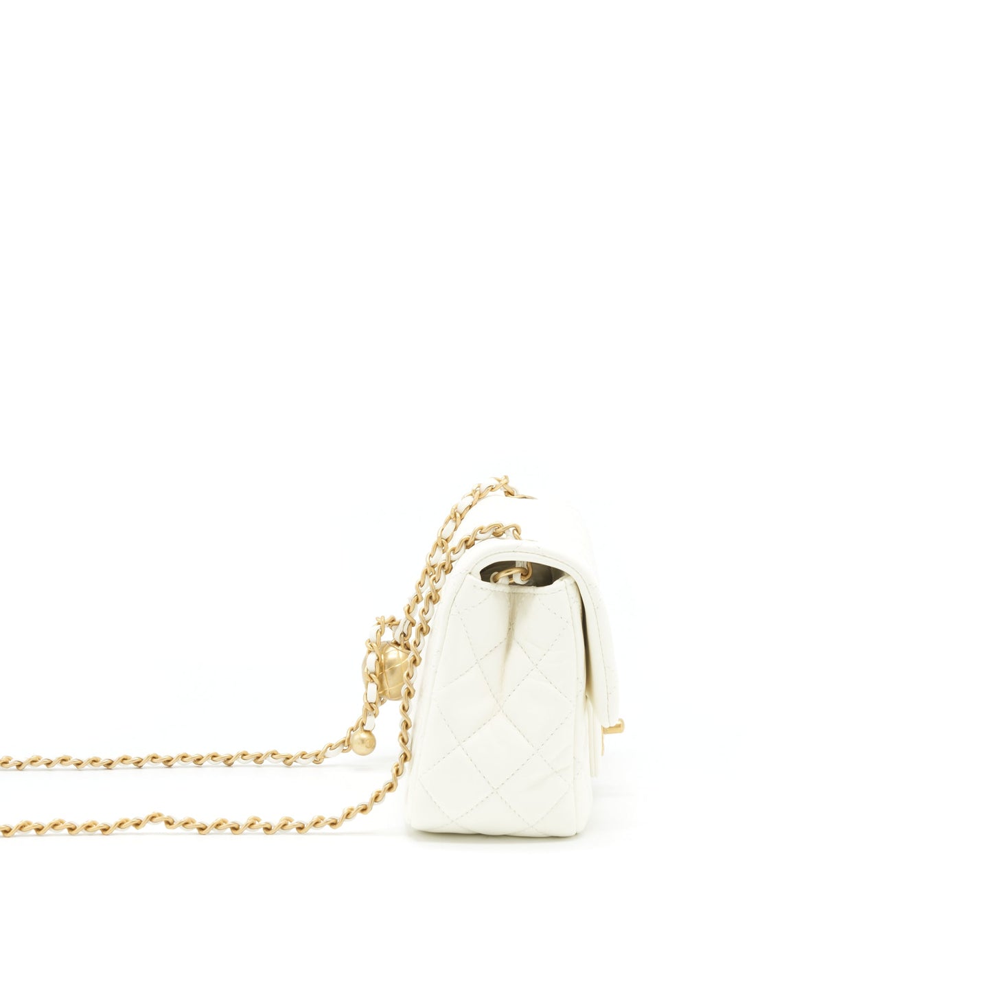 Chanel 22C Pearl Crush Square Flap Lambskin White Shoulder Bag