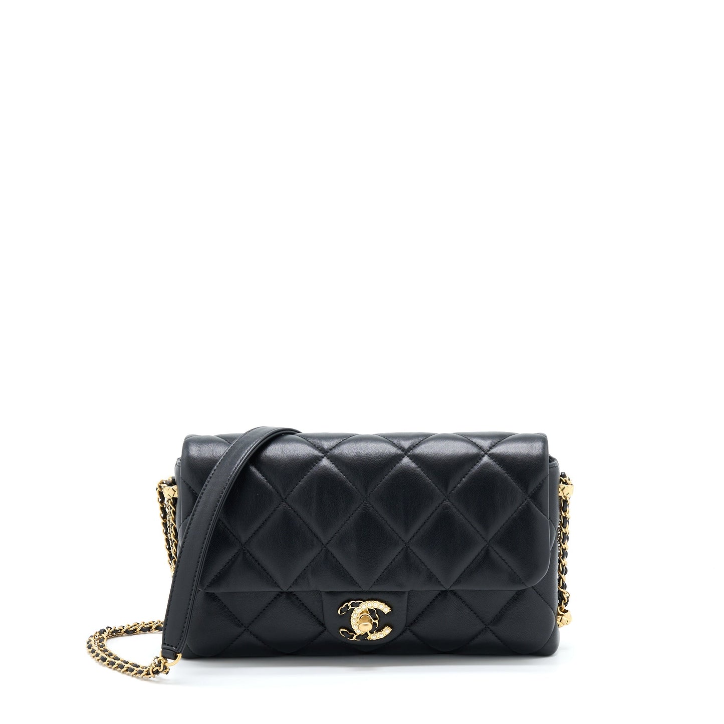 Chanel 21A Quilted Detailed Logo Flap Lambskin Black Shoulder Bag