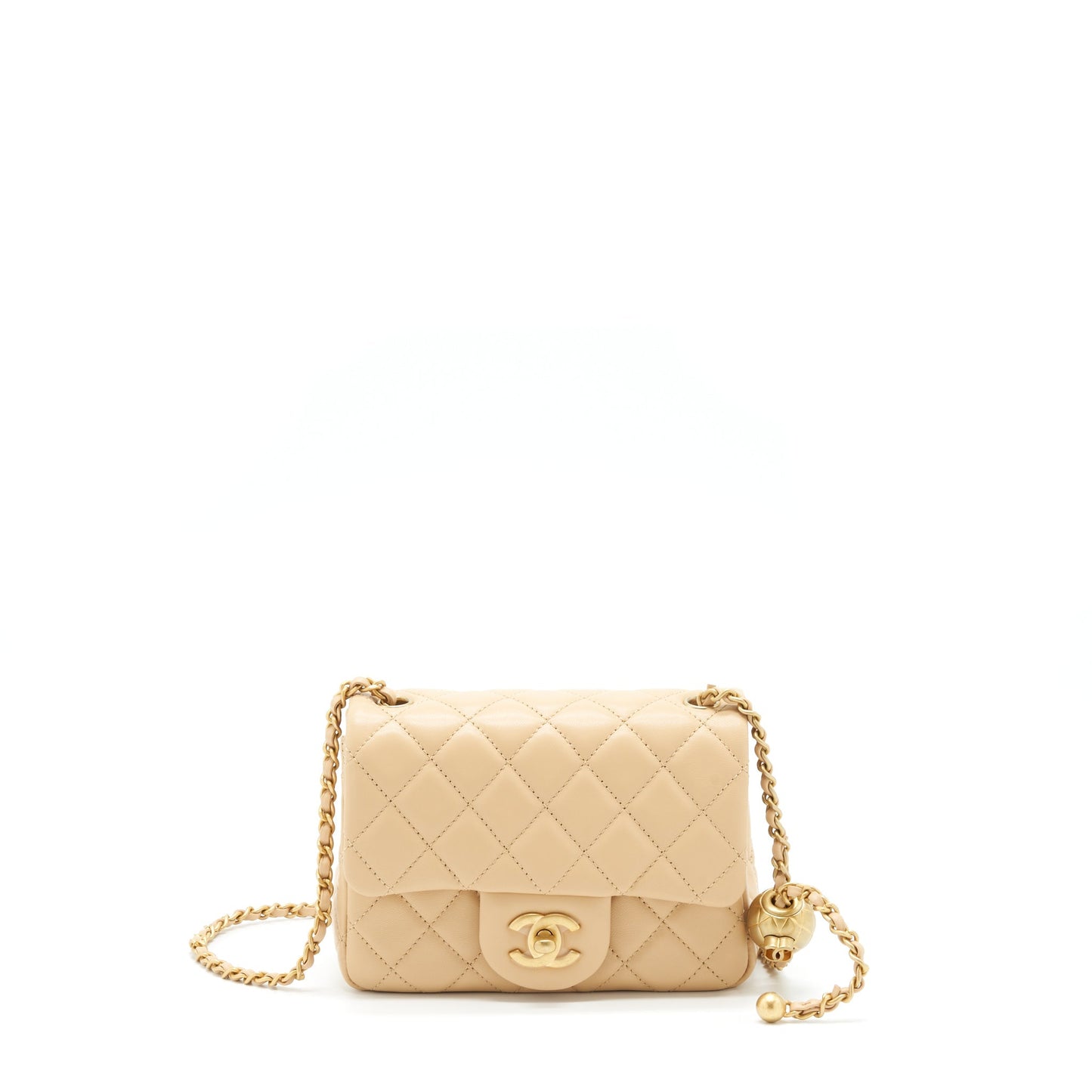 Chanel 22C Pearl Crush Square Flap Lambskin Beige Shoulder Bag