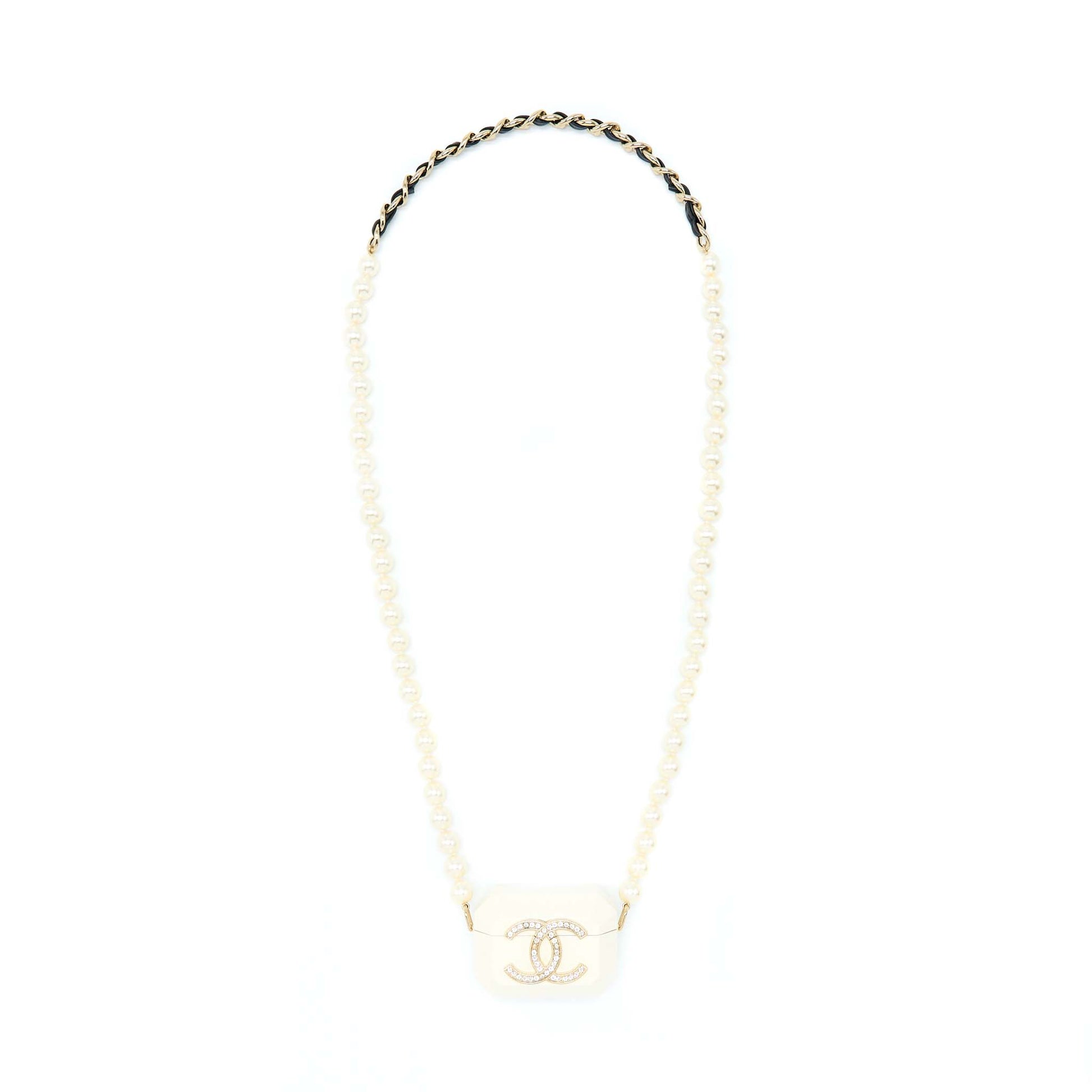 Chanel AirPods Pearl LGHW White Handbag