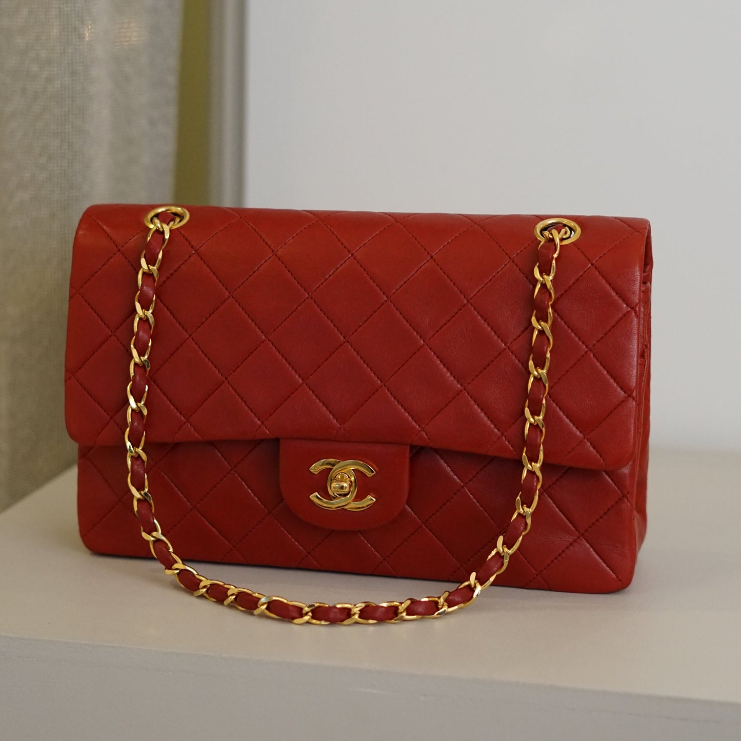 CHANEL CLASSIC MEDIUM BAG