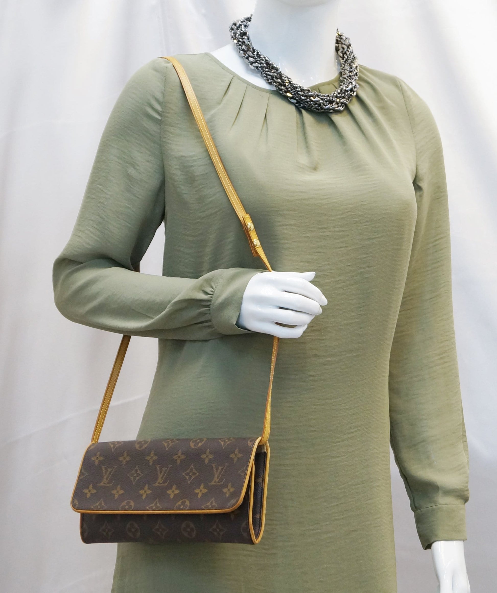 Louis Pochette Twin Gm Crossbody Bag Canvas Monogram Bag Tt2465