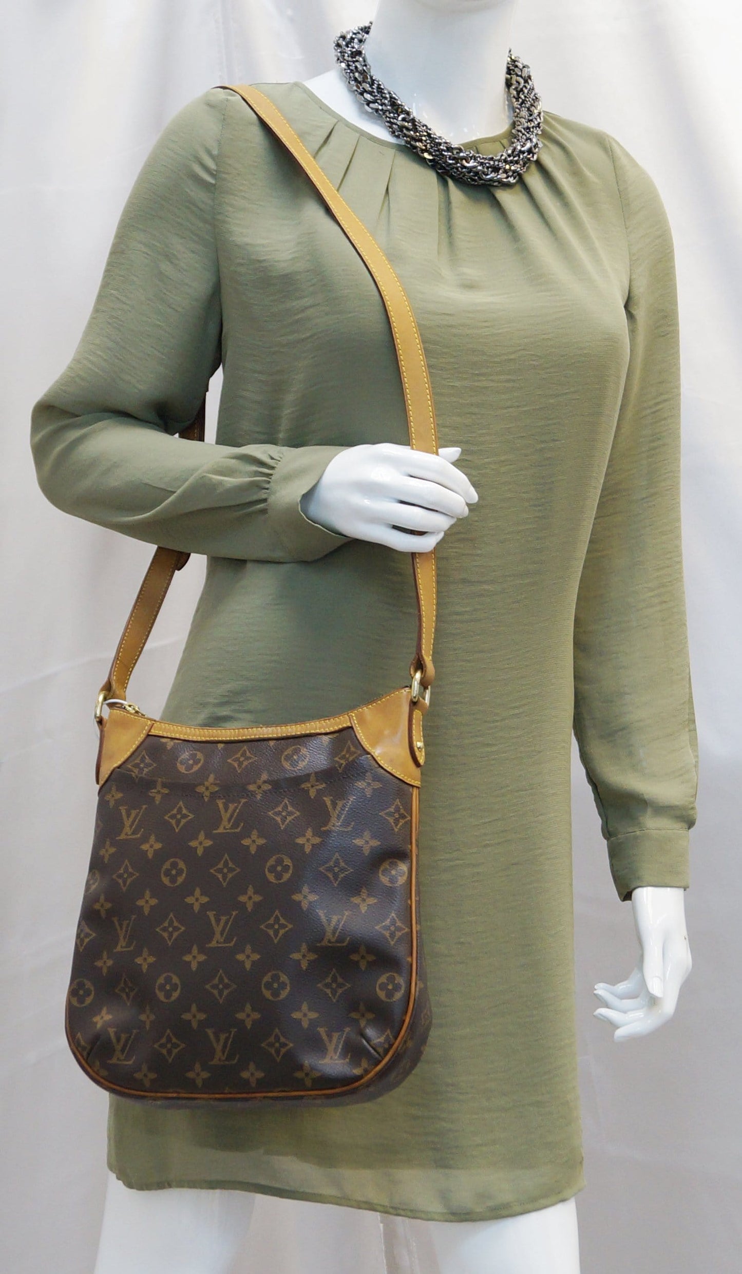 Louis Odeon Pm Shoulder Crossbody Bag Canvas Monogram