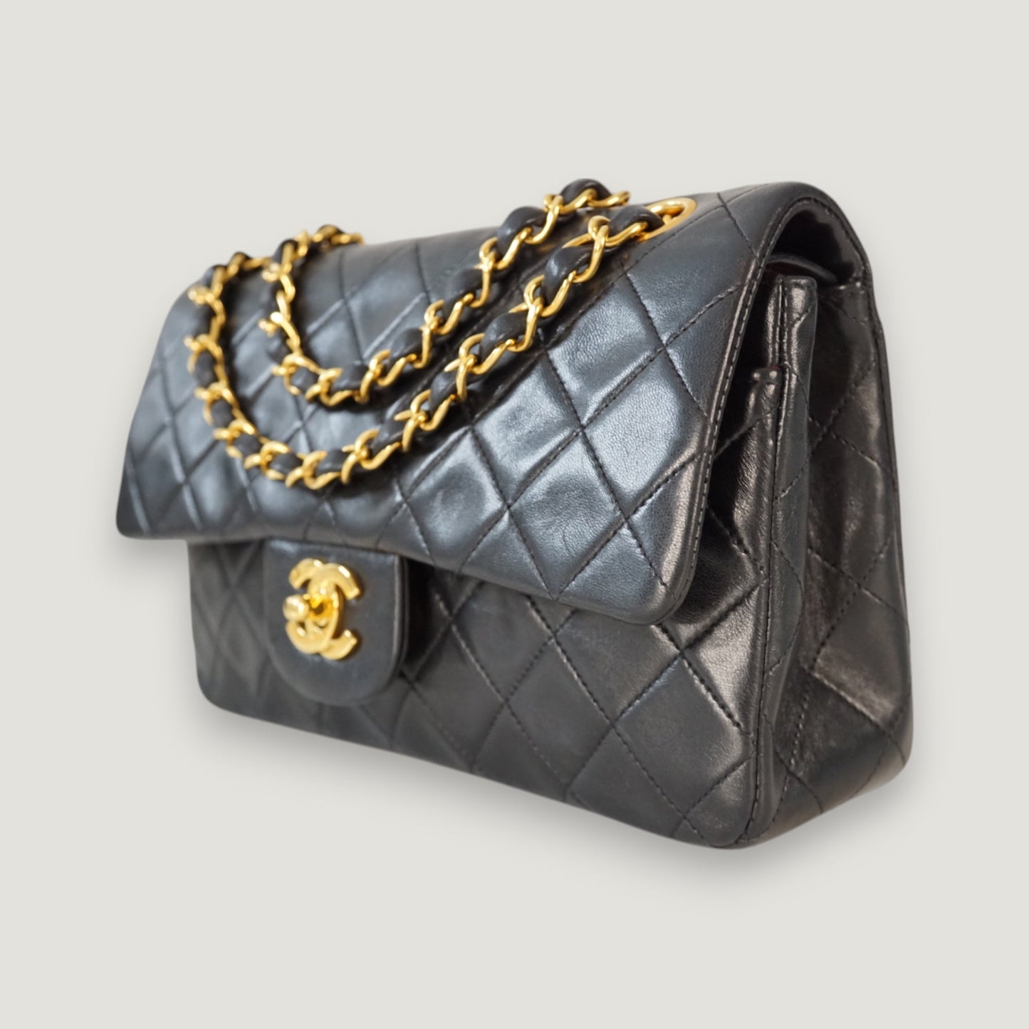 CHANEL CLASSIC SMALL BAG