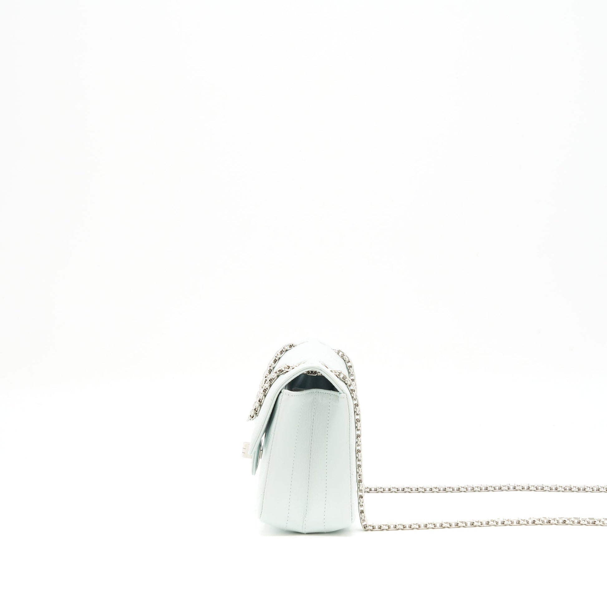 Chanel chevron 2.55 Reissue flap Calfskin light Blue Shoulder Bag