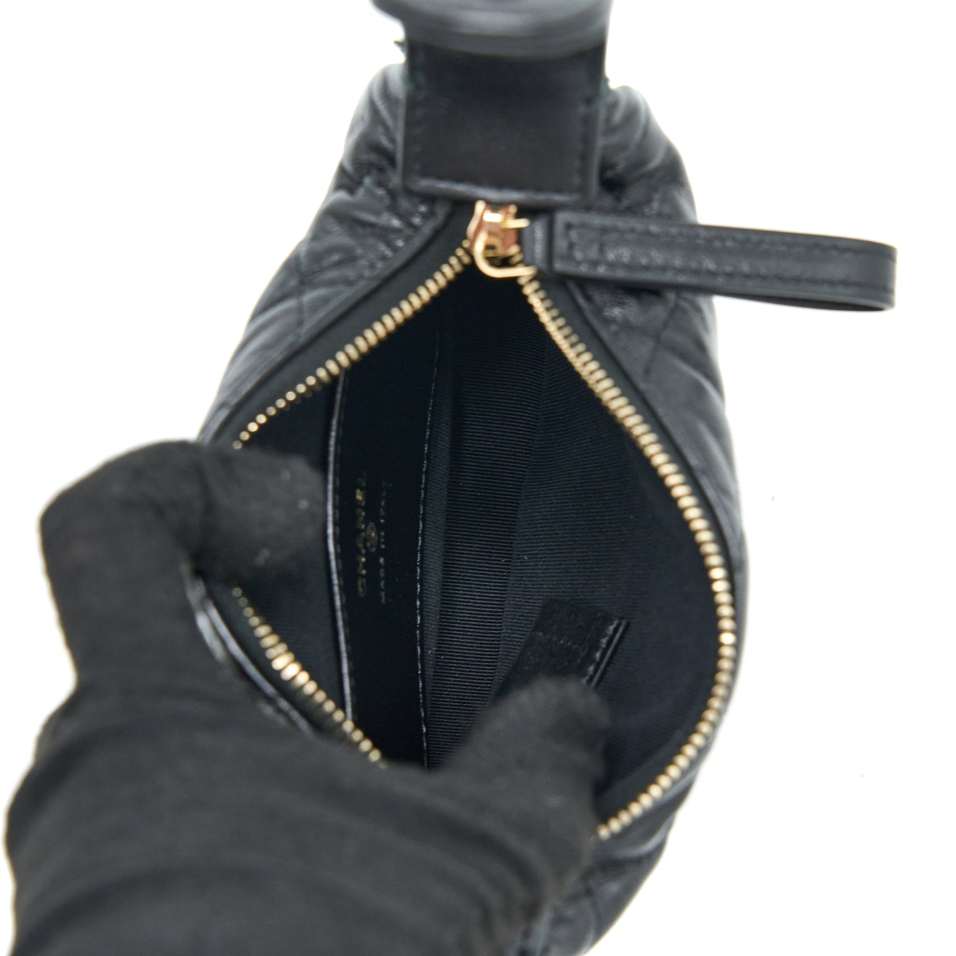 Chanel 23c Round Cruise Lambskin LGHW Microchip Black Handbag