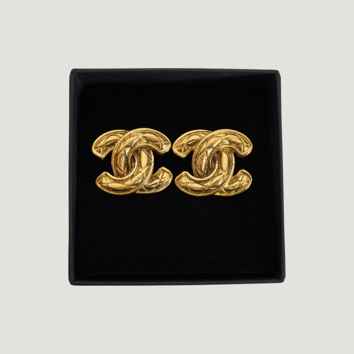 CHANEL CUFFLINKS