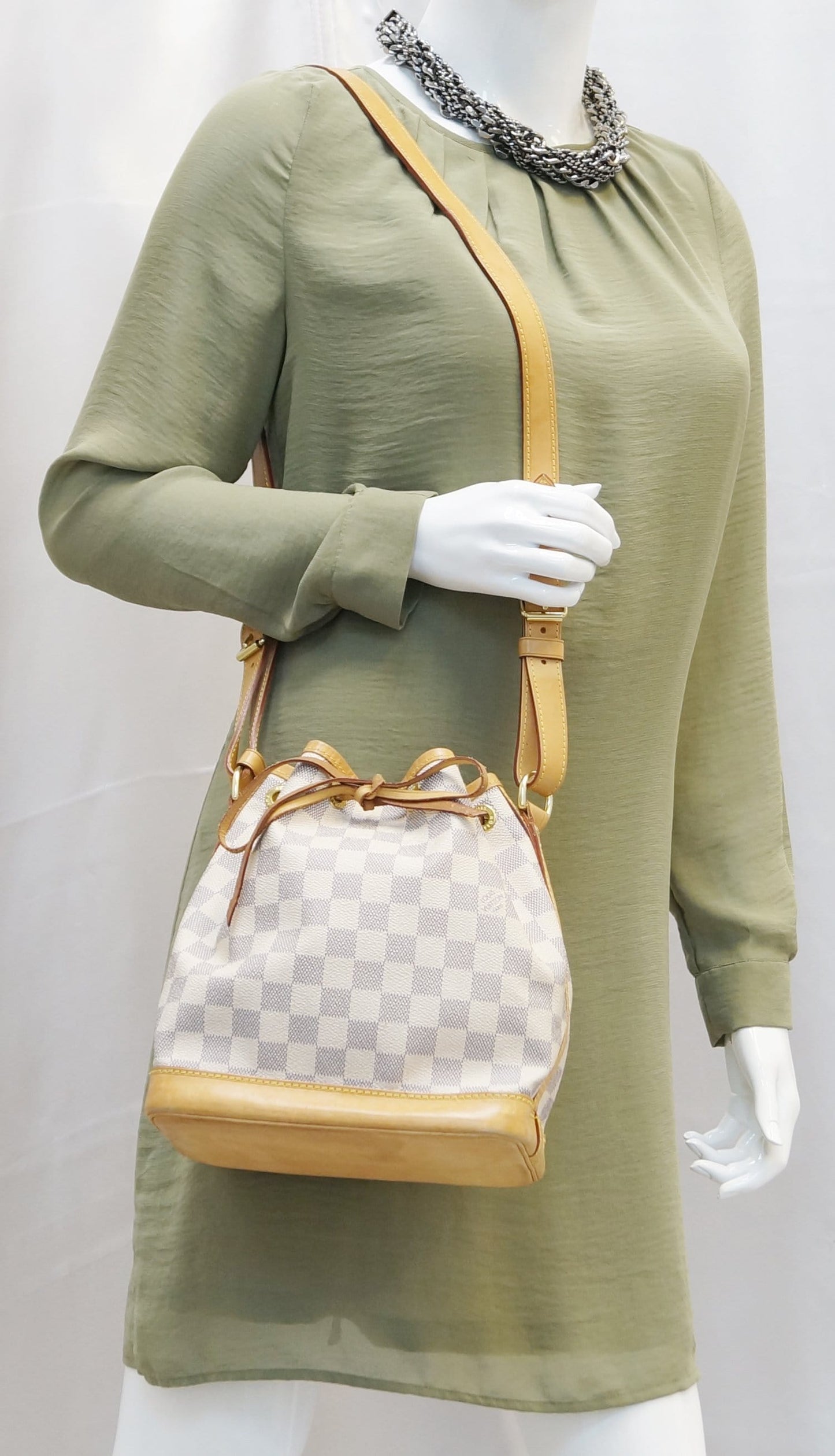 Louis Damier Azur Noe Bb Shoulder Crossbody Canvas Crossbody Bag