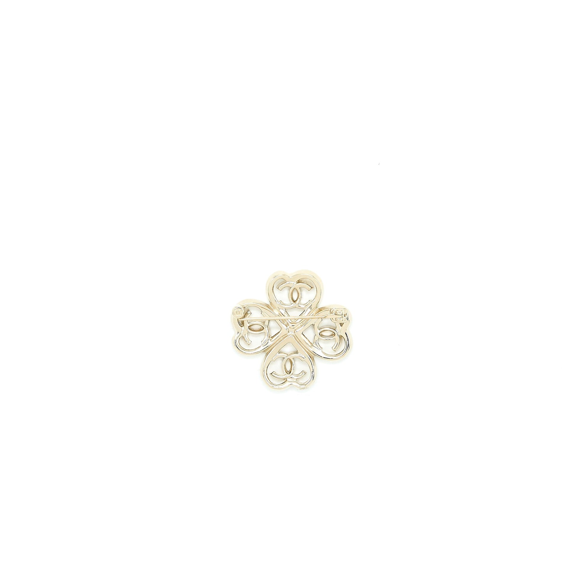 Chanel CC Logo Heart Clover Brooch Light Gold Handbag