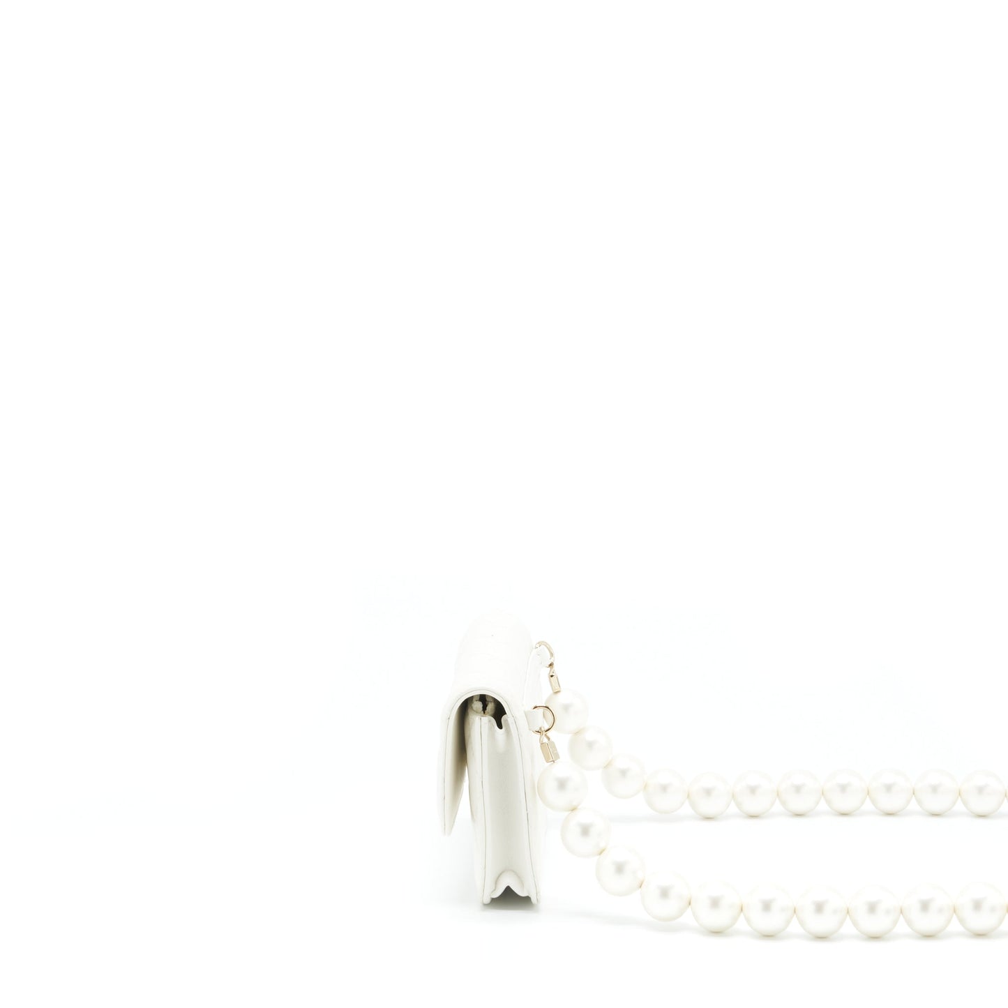 Chanel Grant Pearl Crush Lambskin LGHW White Crossbody Bag