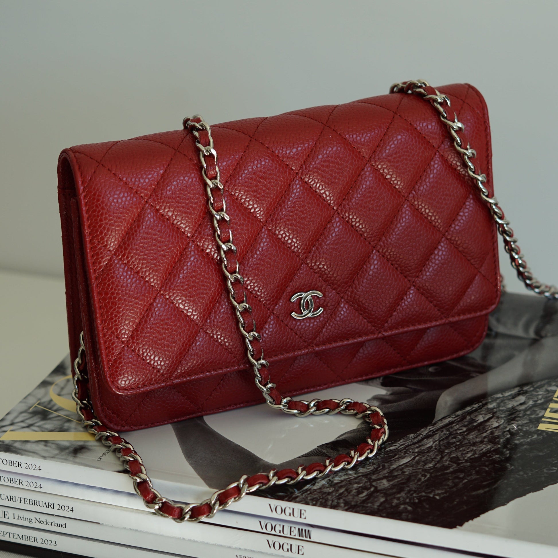 CHANEL WALLET ON CHAIN