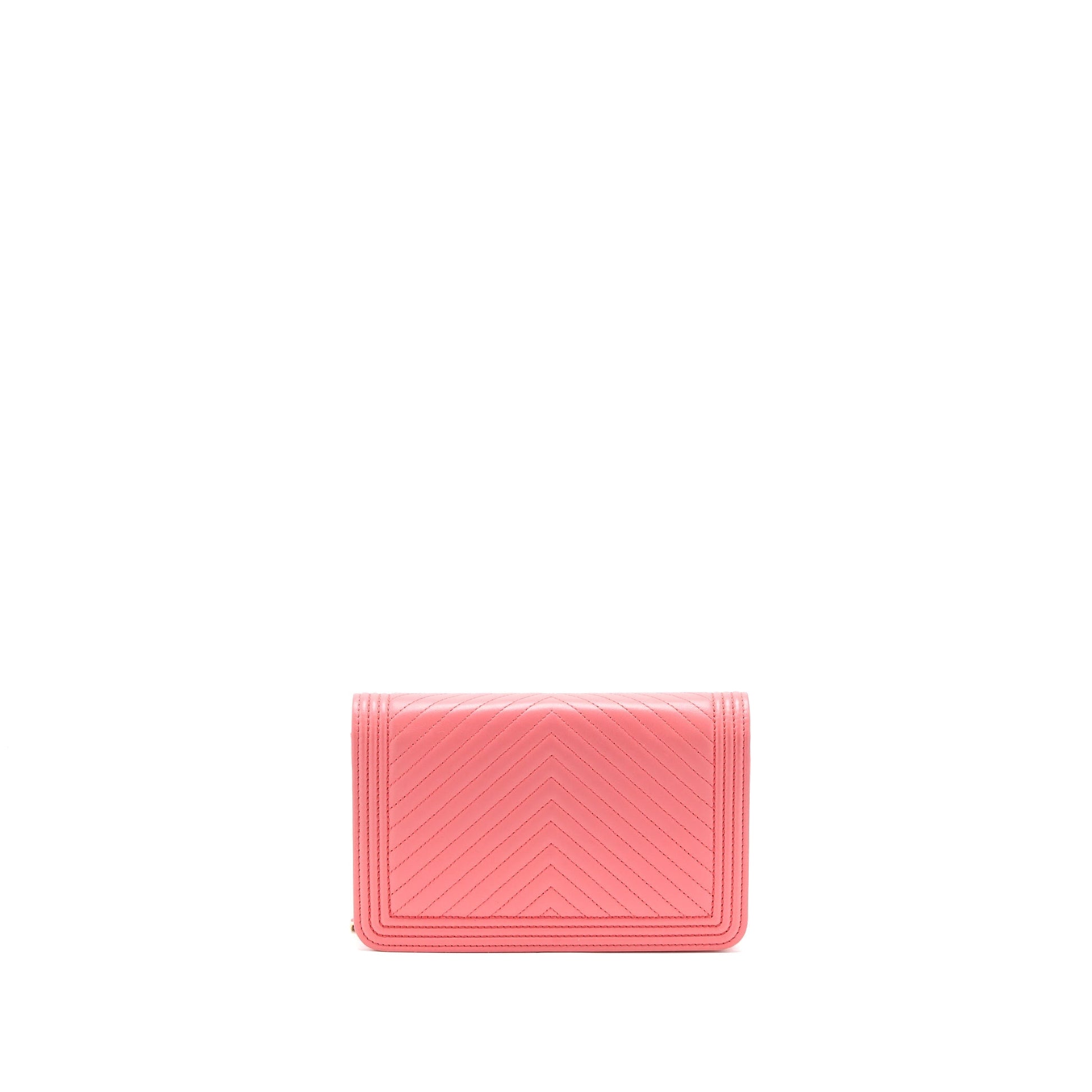 Chanel Boy On Chevron Calfskin LGHW Pink Wallet Case