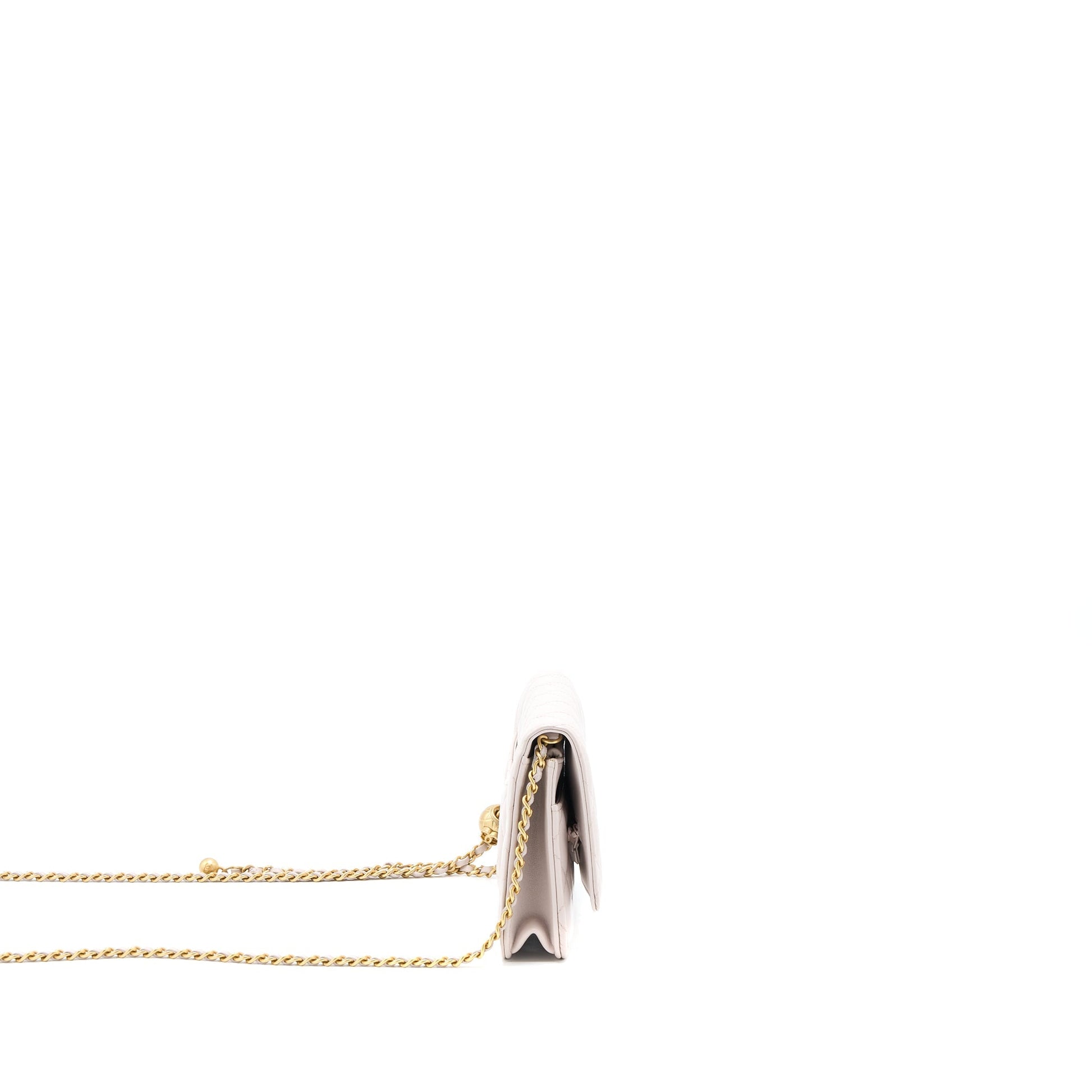 Chanel Pearl Crush on Lambskin Lialic Light Wallet Case