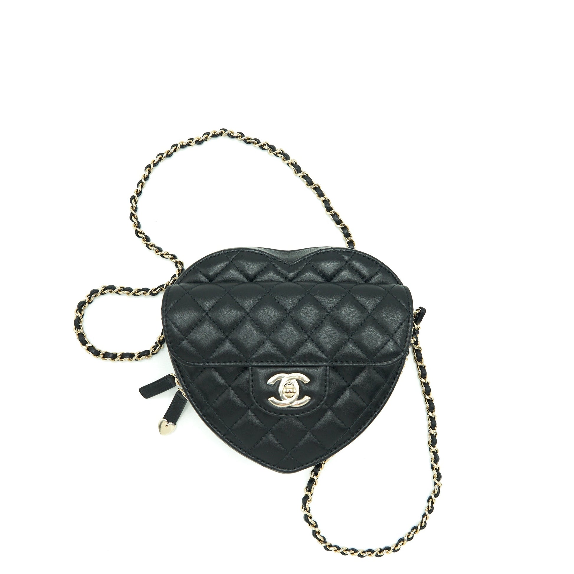 Chanel 22S Heart Lambskin LGHW Microchip Black Handbag