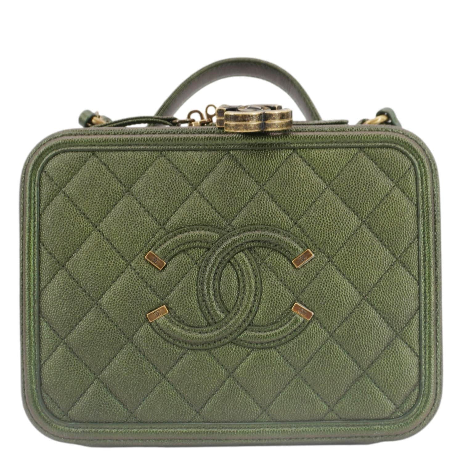 Chanel Vanity Filigree CC Iridescent Quilted Leather Green Travel Bag