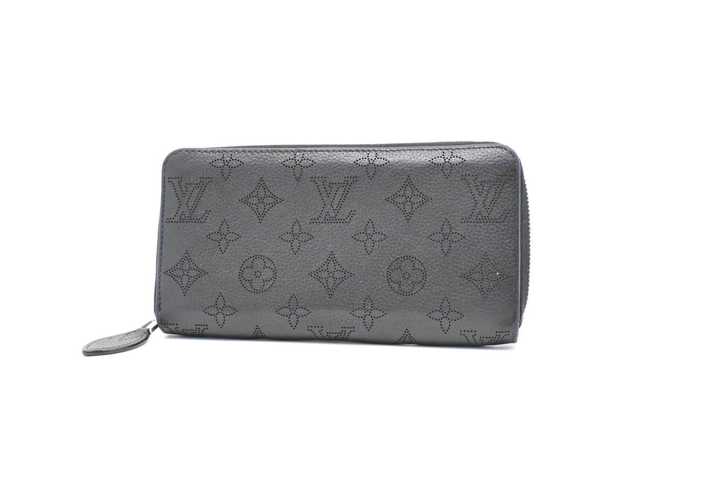 Louis Vuitton Long Zippy Mahina Leather Black Wallet Case