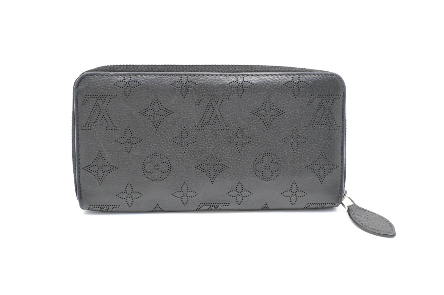 Louis Vuitton Long Zippy Mahina Leather Black Wallet Case