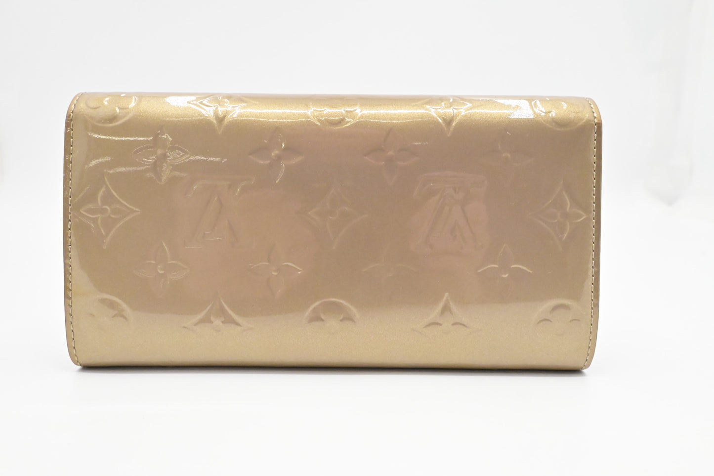Louis Vuitton Sarah Poudre Beige Leather Vernis Wallet Case