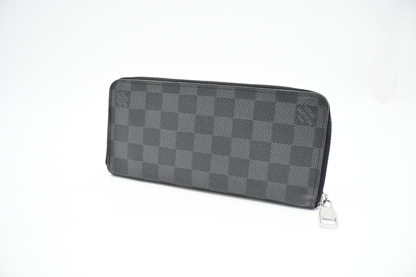 Louis Vuitton Vertical Zippy Graphite Canvas Damier Wallet Case