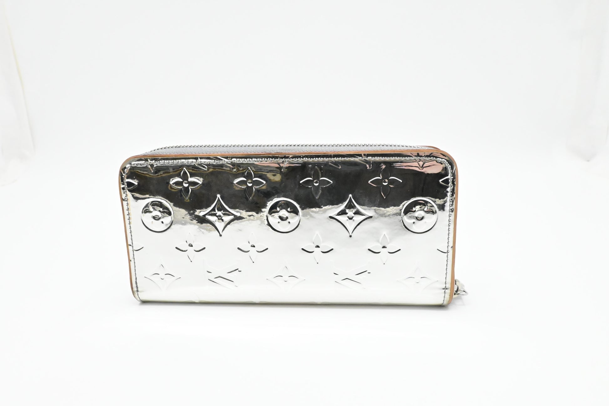 Louis Vuitton Zippy Vertical Monogram Canvas Wallet Case Canvas 1