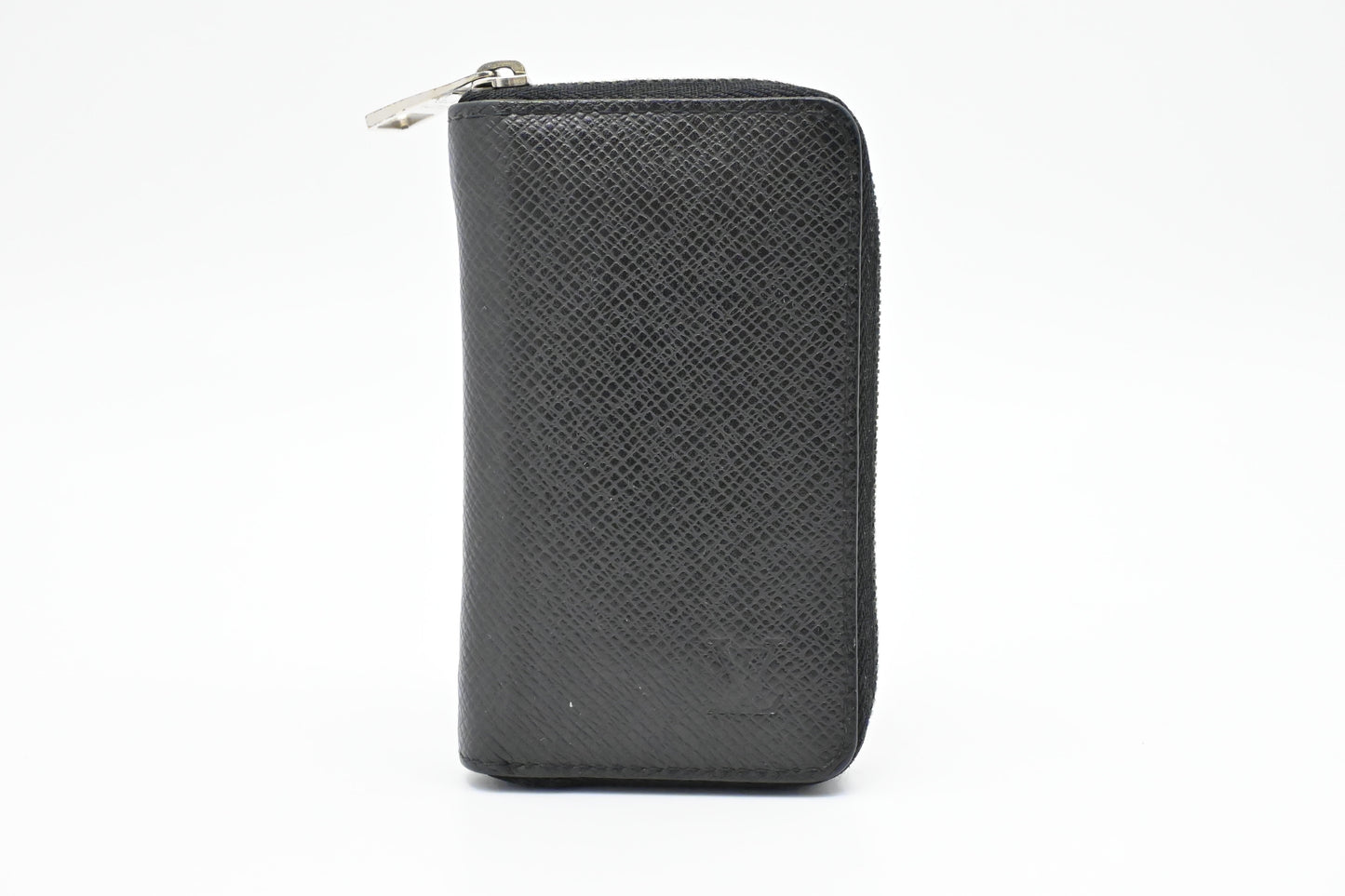 Louis Vuitton Zippy Coin Taiga Leather Black Handbag