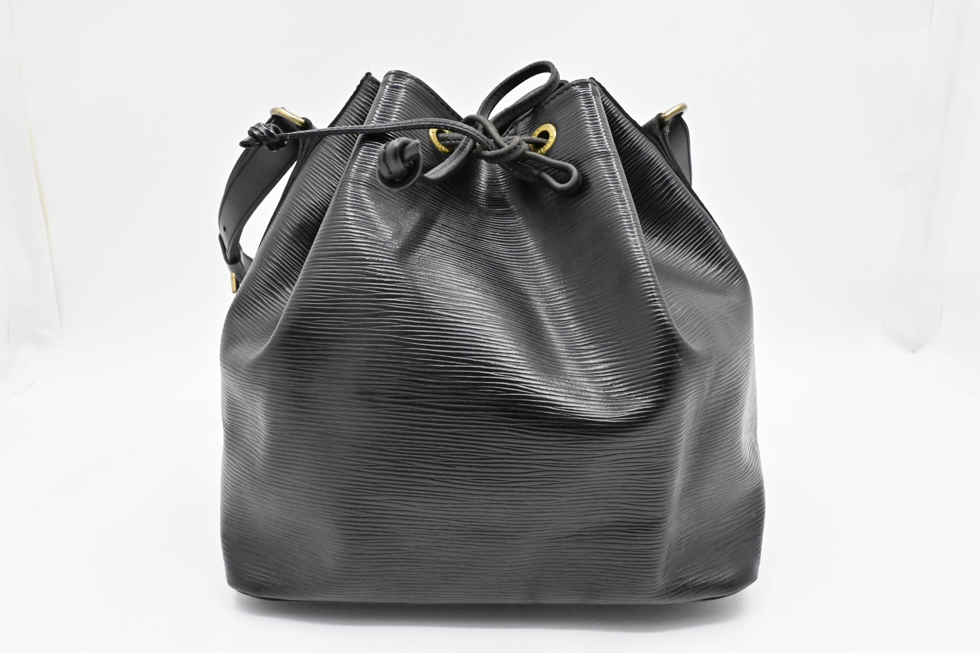 Louis Vuitton Noe Epi Leather Black Handbag