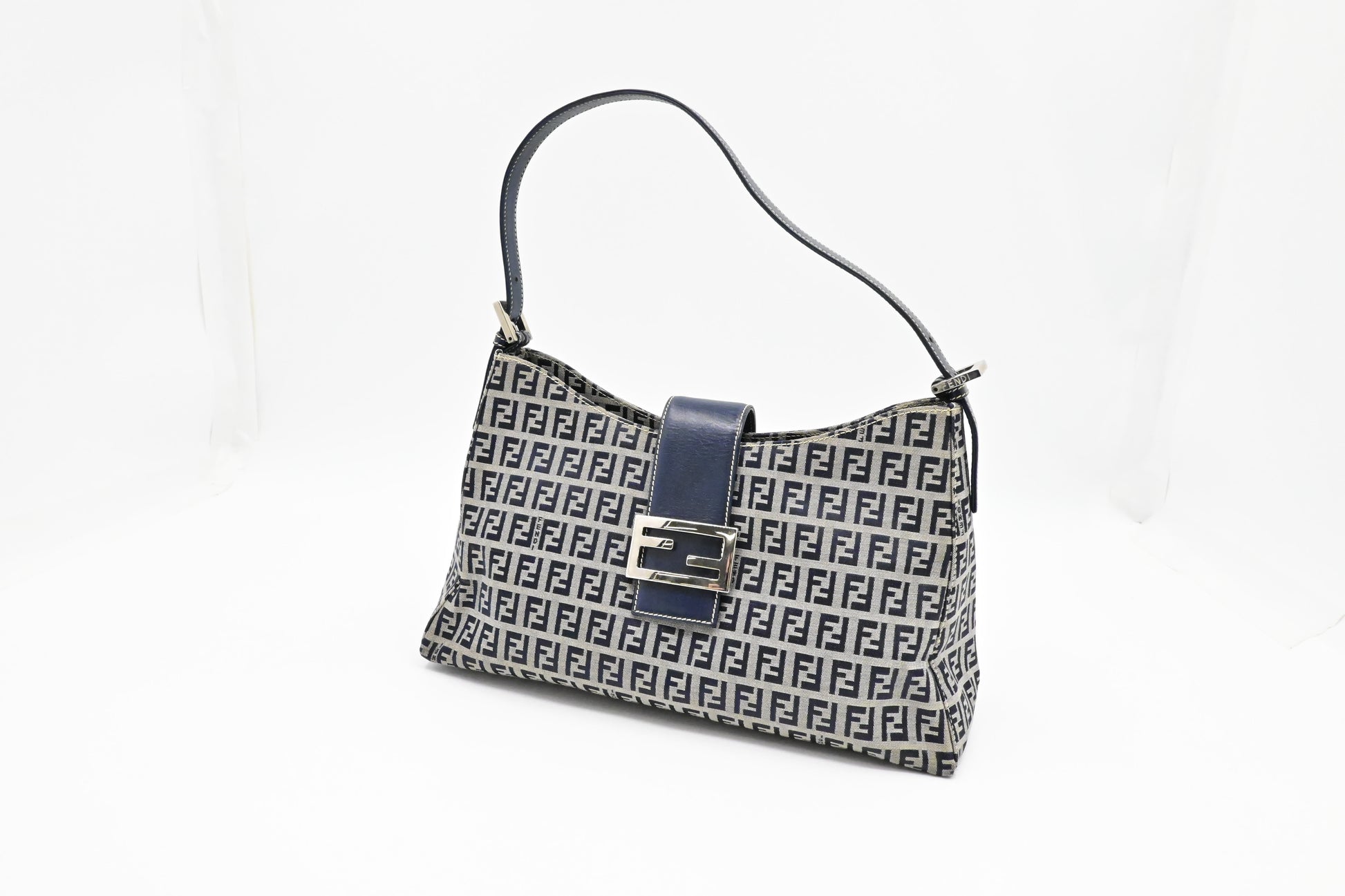 Fendi Shoulder Bag In Zucchino Canvas Blue Navy
